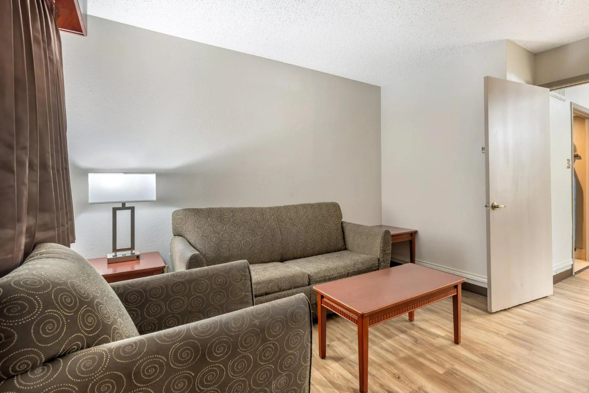 Photo of the whole room in Best Western Trail Dust Inn & Suites