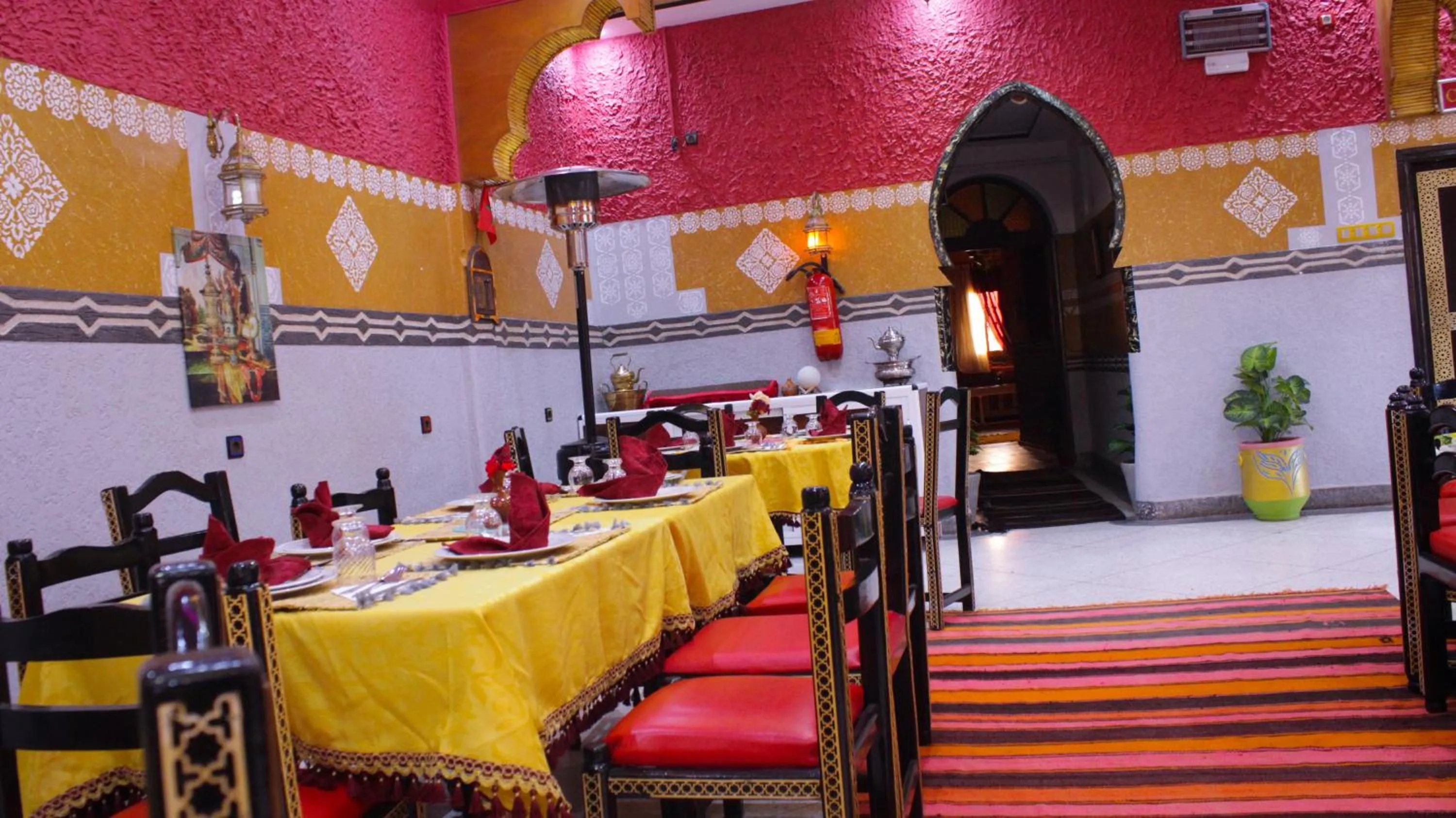 Hôtel La Vallée Des Oiseaux