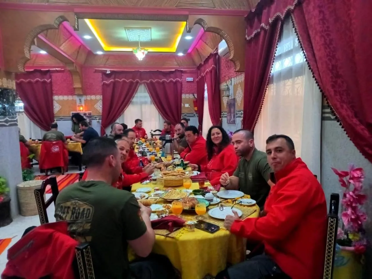 Hôtel La Vallée Des Oiseaux