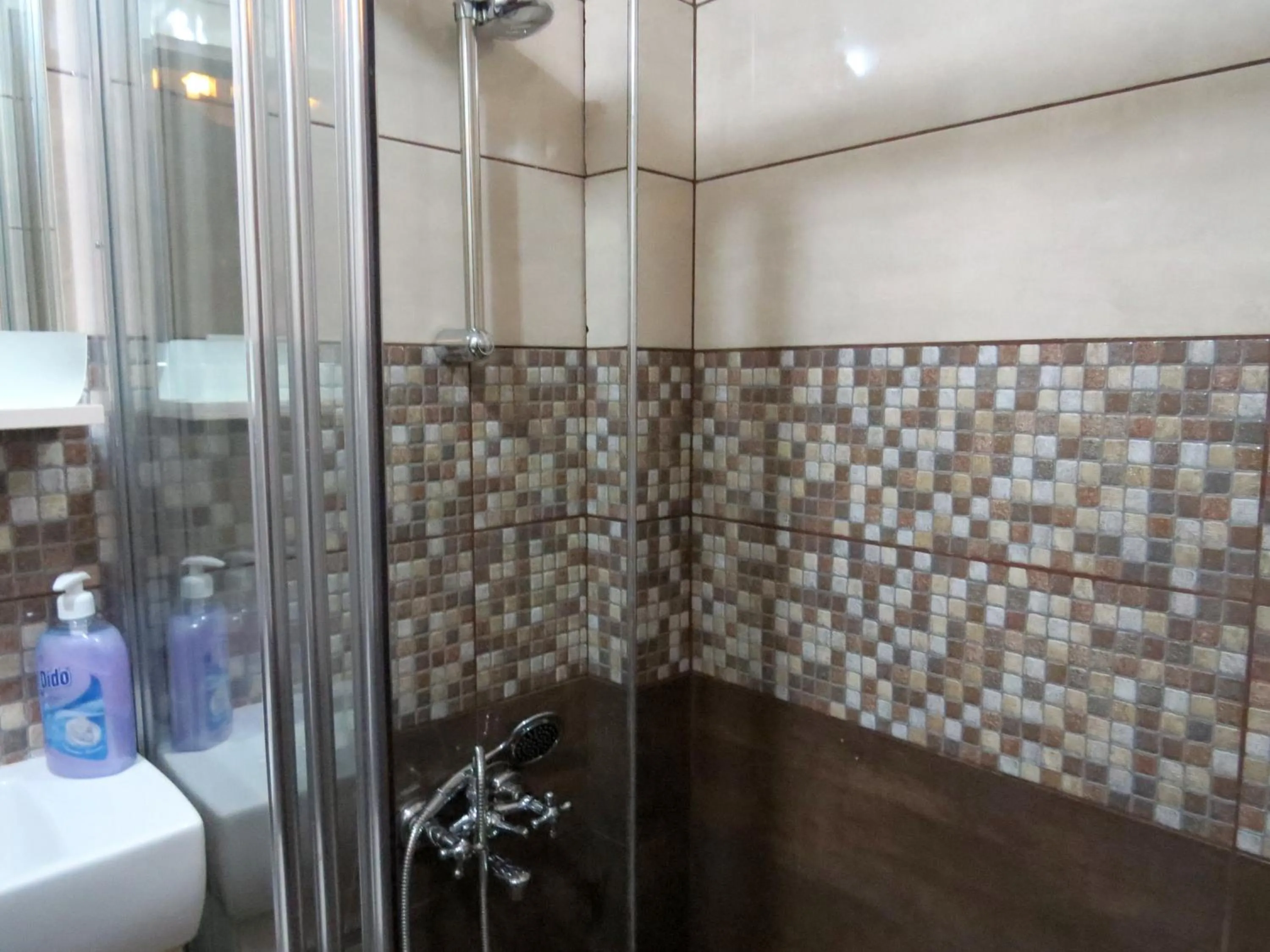 Shower in Istanberry - Pera Apartments