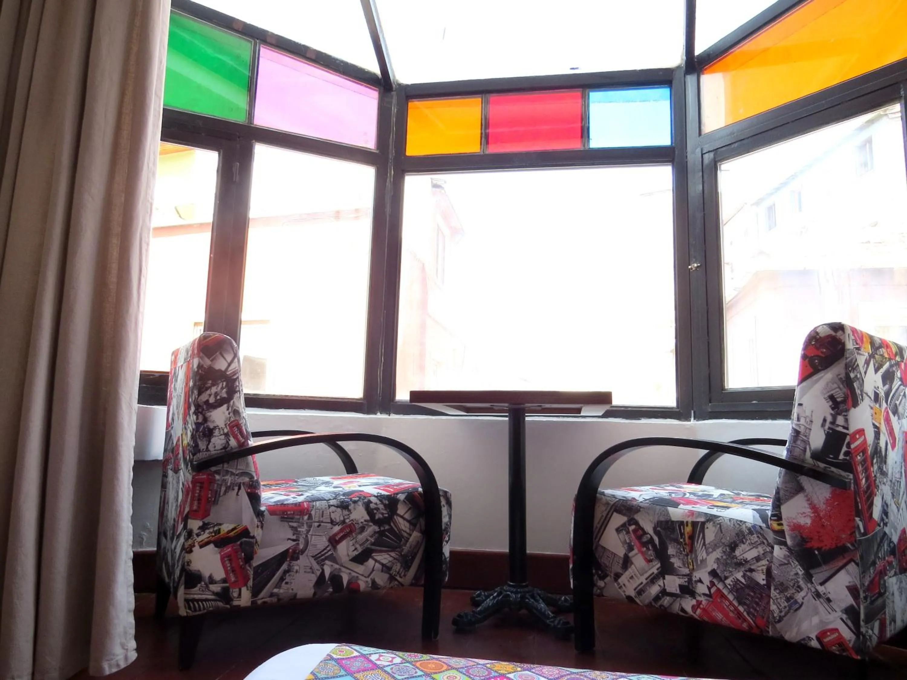 Dining area, Bed in Istanberry - Pera Apartments