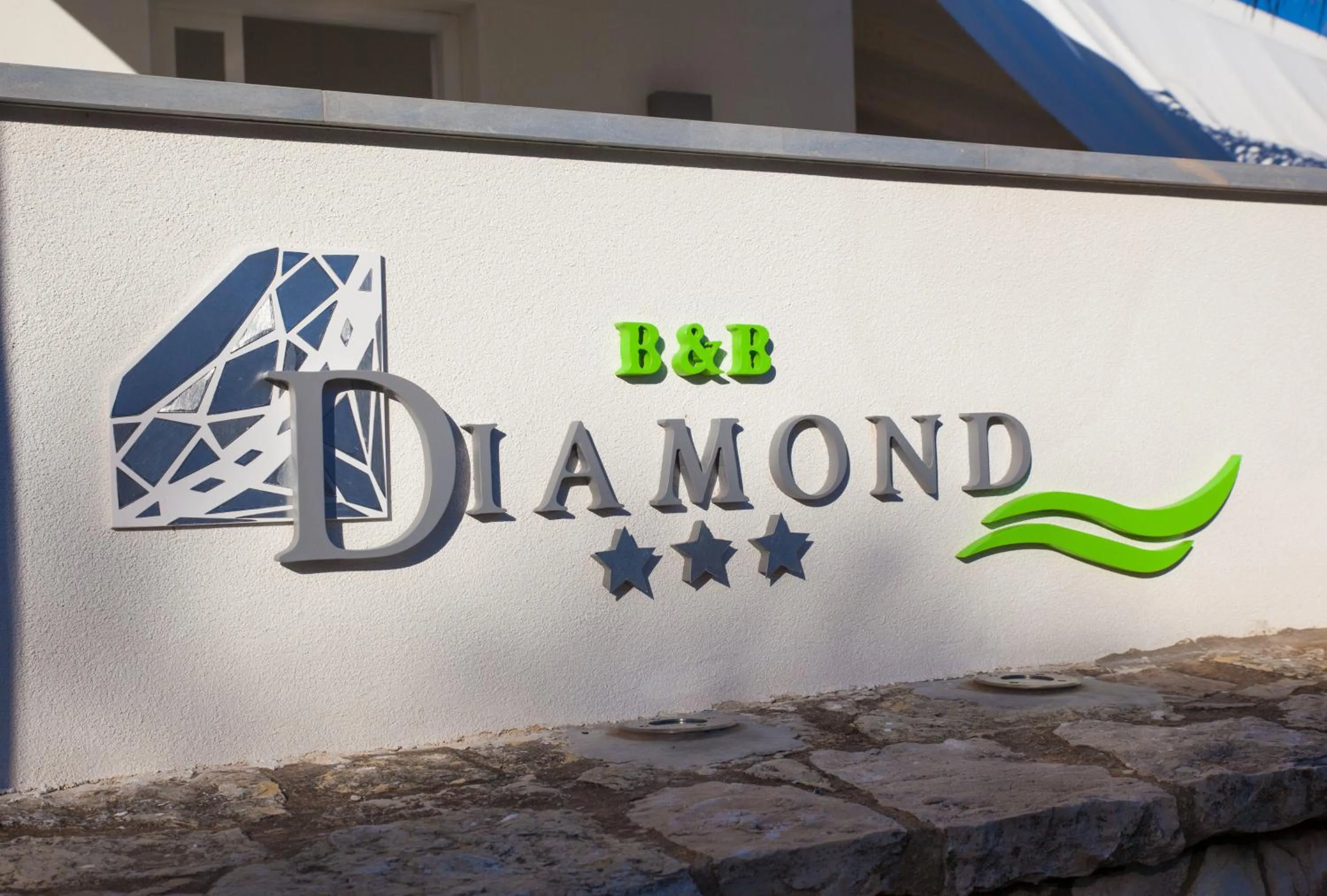 Facade/entrance in B&b Diamond