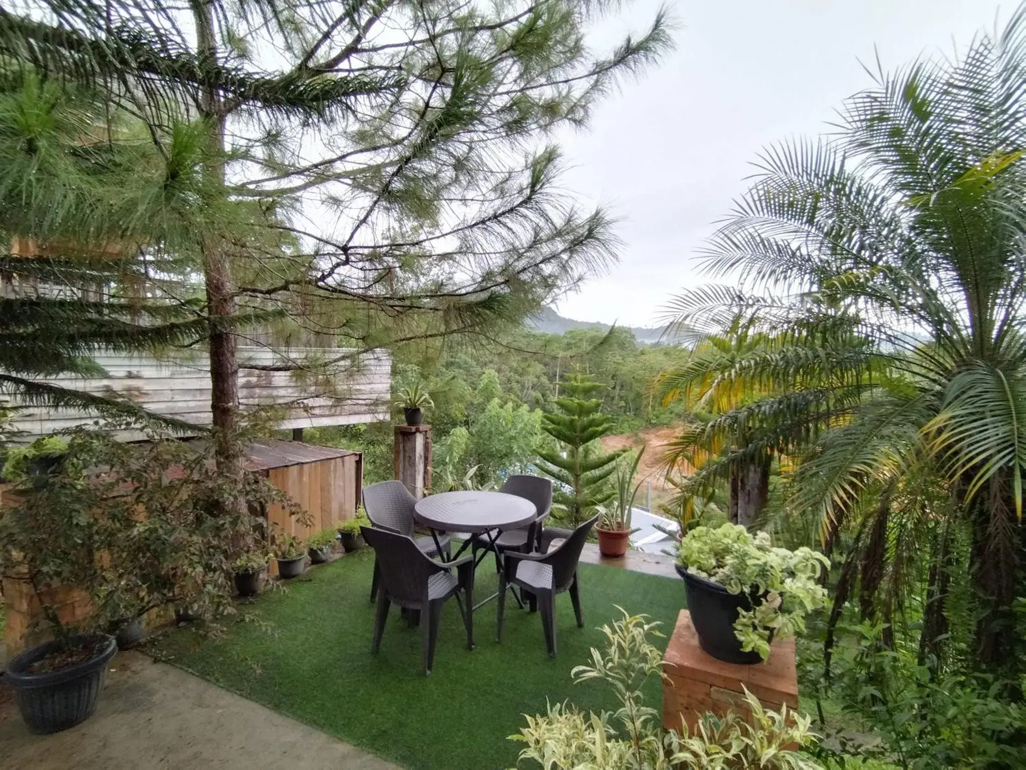 Garden view in The Farmhouse Private Resort Garden view in The Farmhouse Private Resort