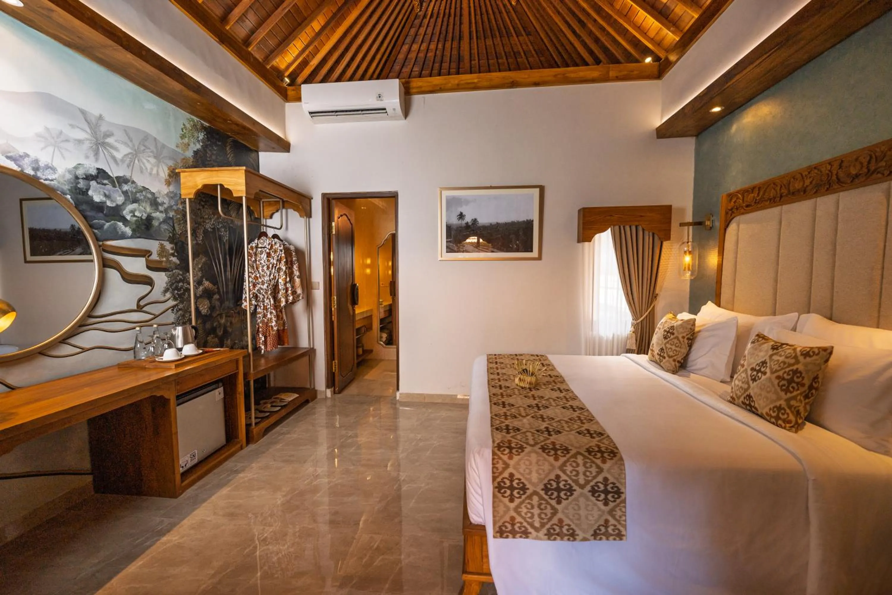 Puri Kantor Legacy - Heritage Palace
