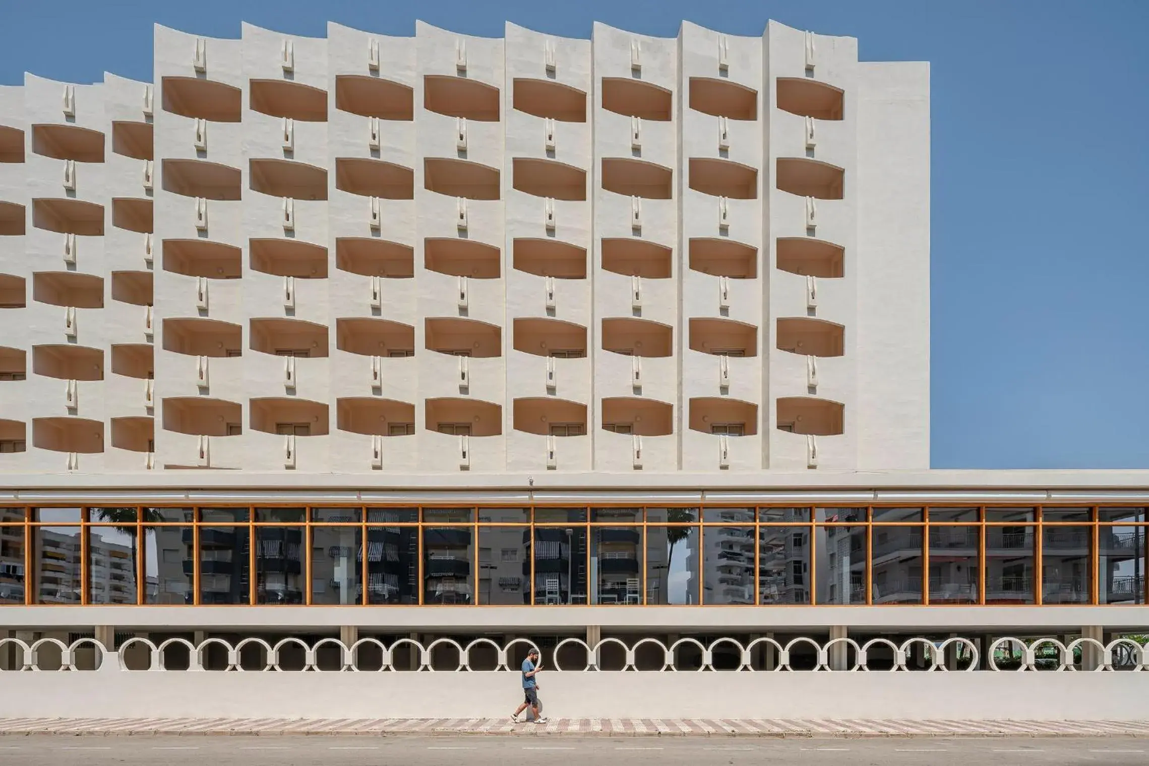 Facade/entrance in Hotel Los Robles Facade/entrance in Hotel Los Robles