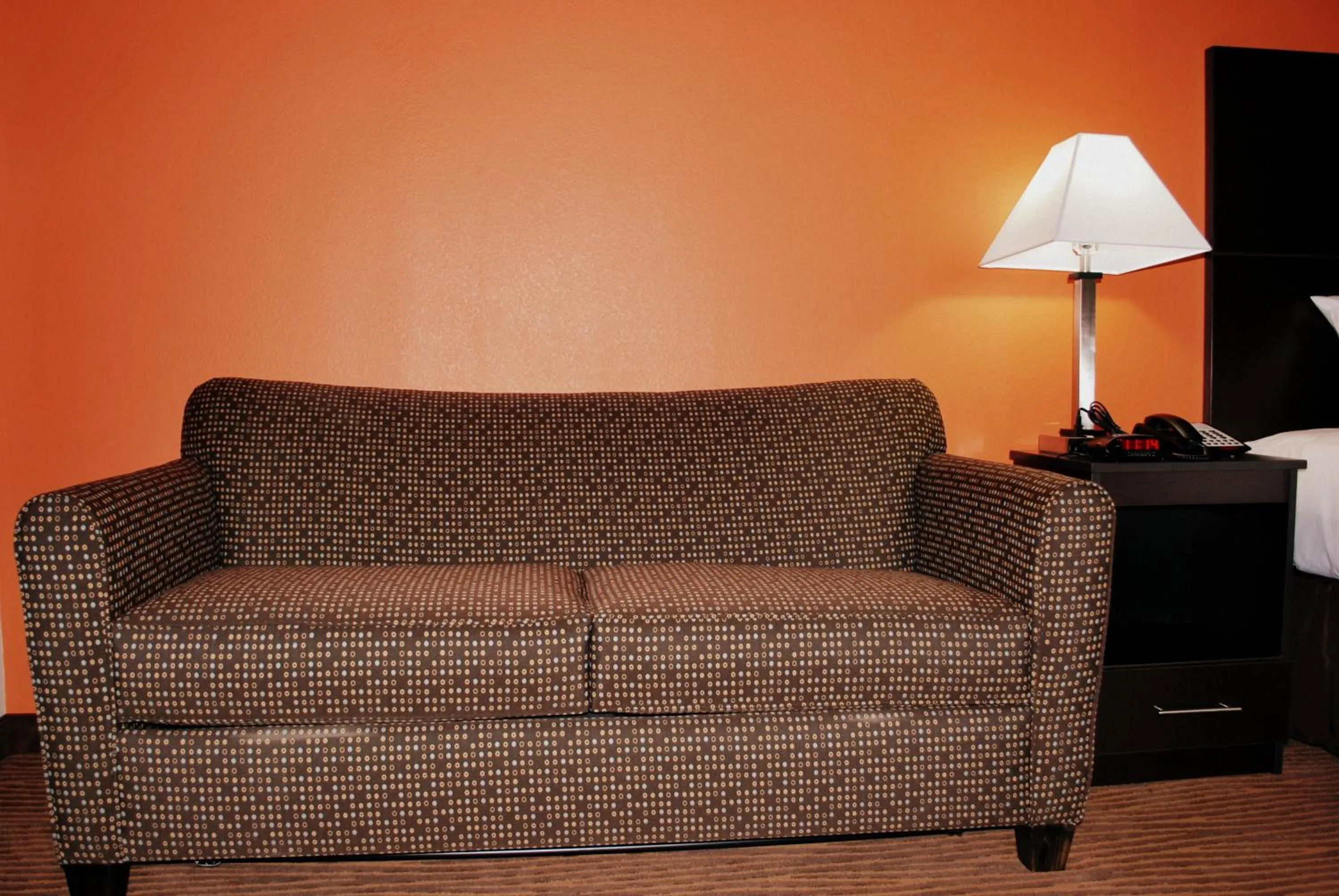 Seating area in Westwood Inn & Suites