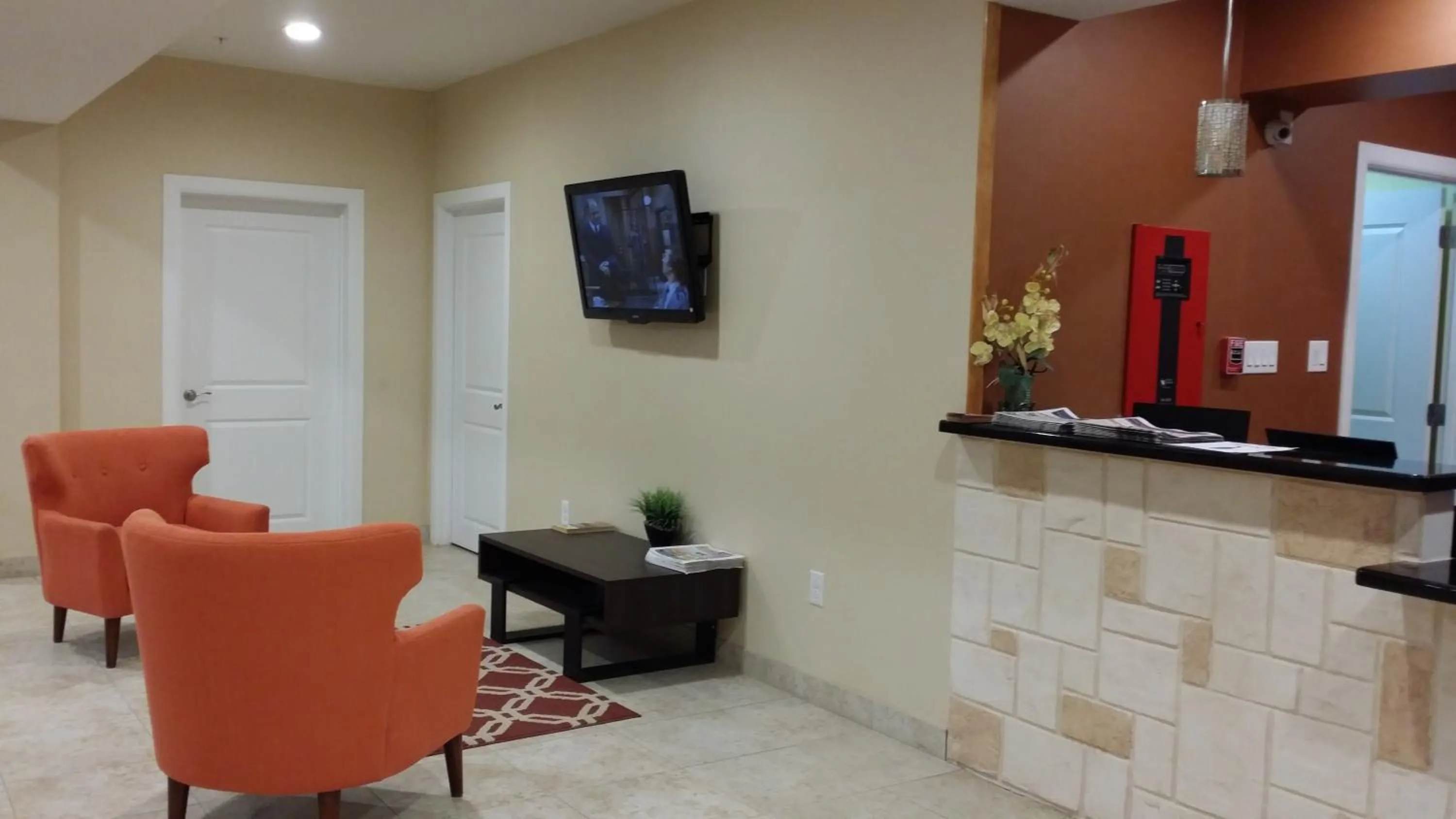 Westwood Inn & Suites