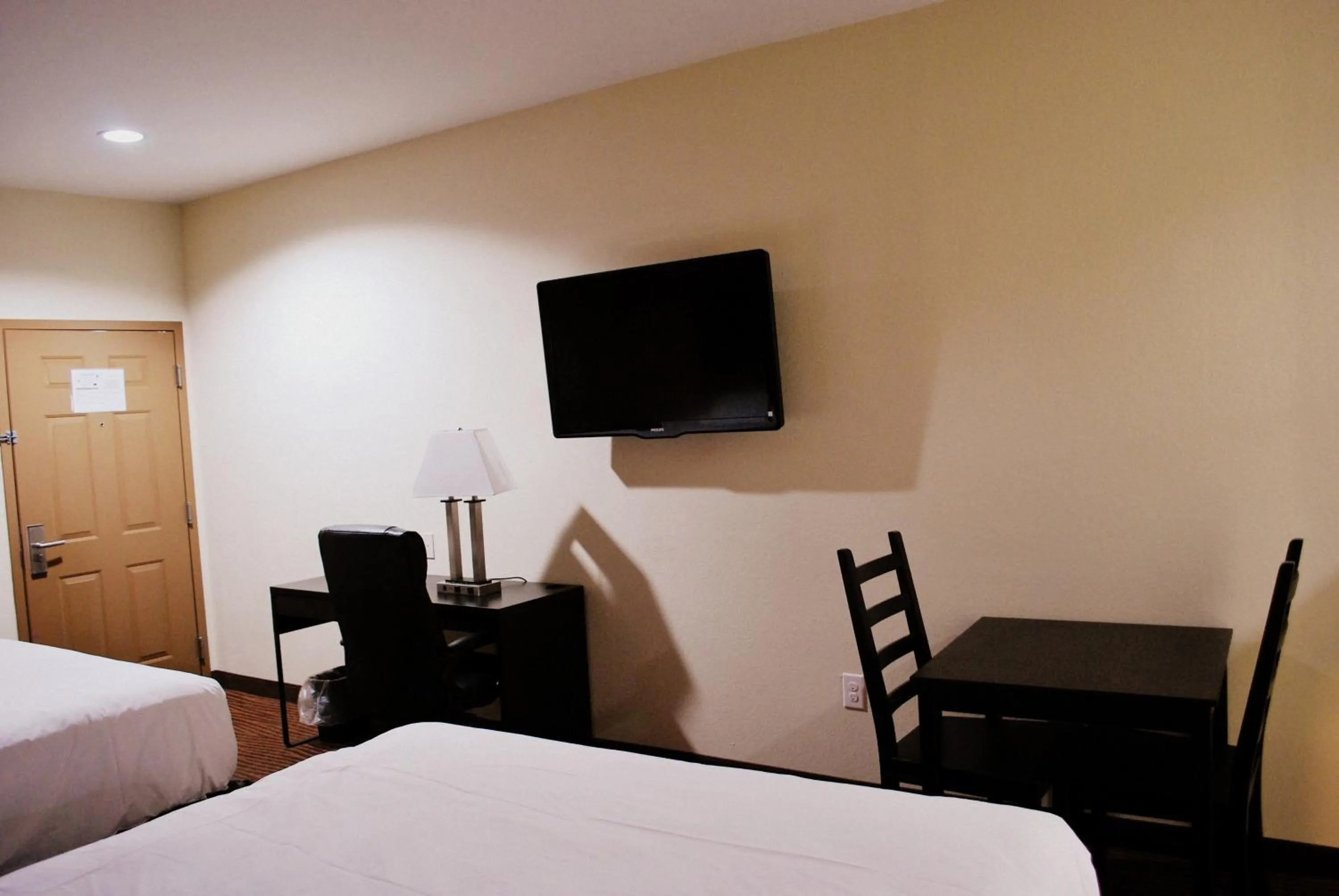 Area and facilities in Westwood Inn & Suites