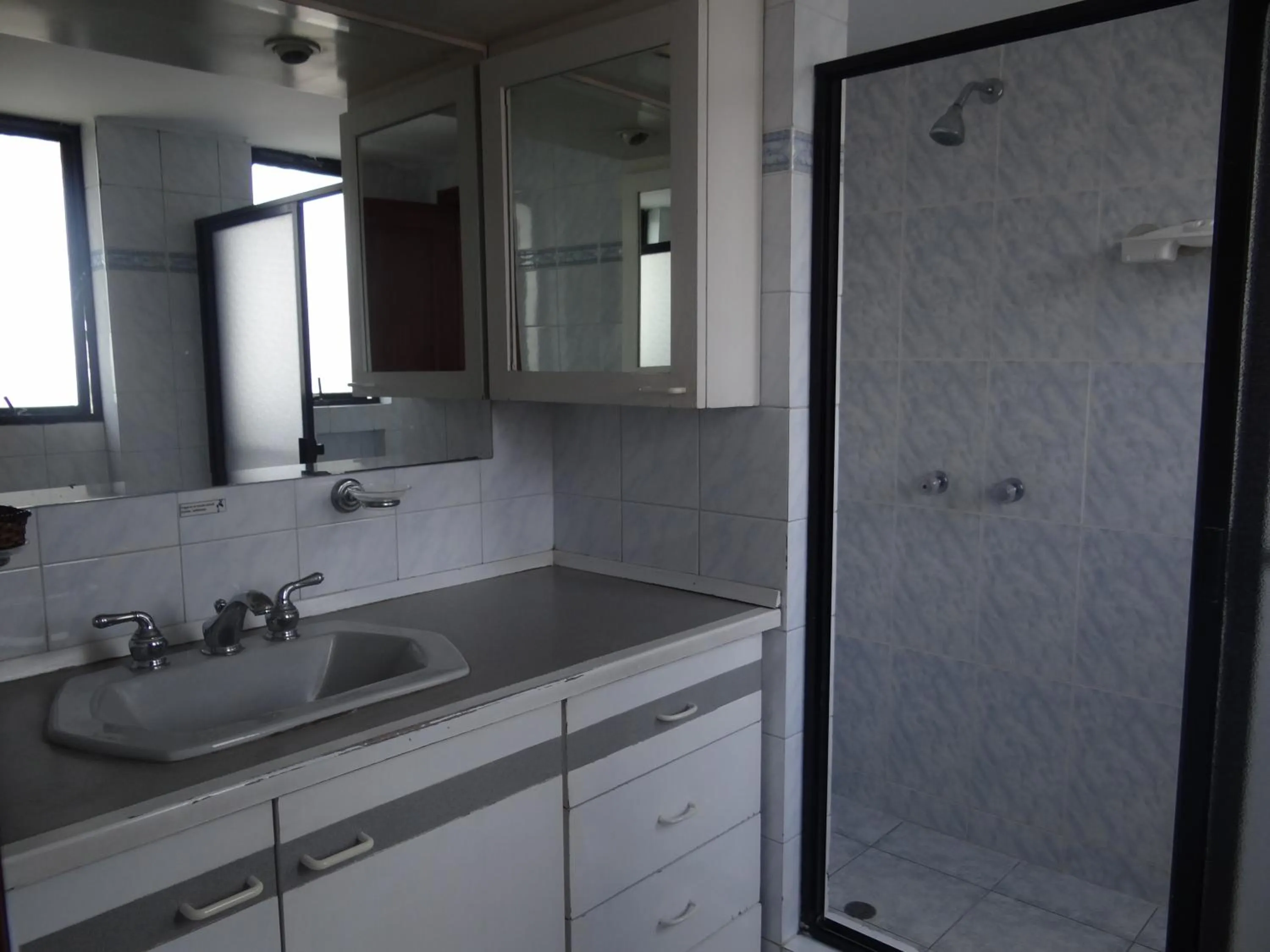 Shower in Altura Rooms & Suites