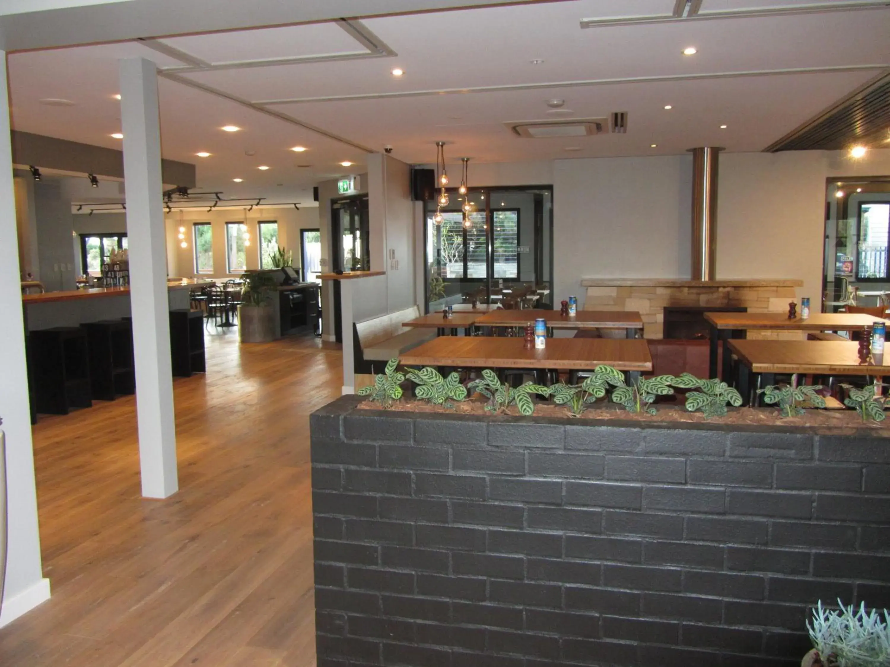 Restaurant/places to eat in Margaret River Beach Apartments Restaurant/places to eat in Margaret River Beach Apartments