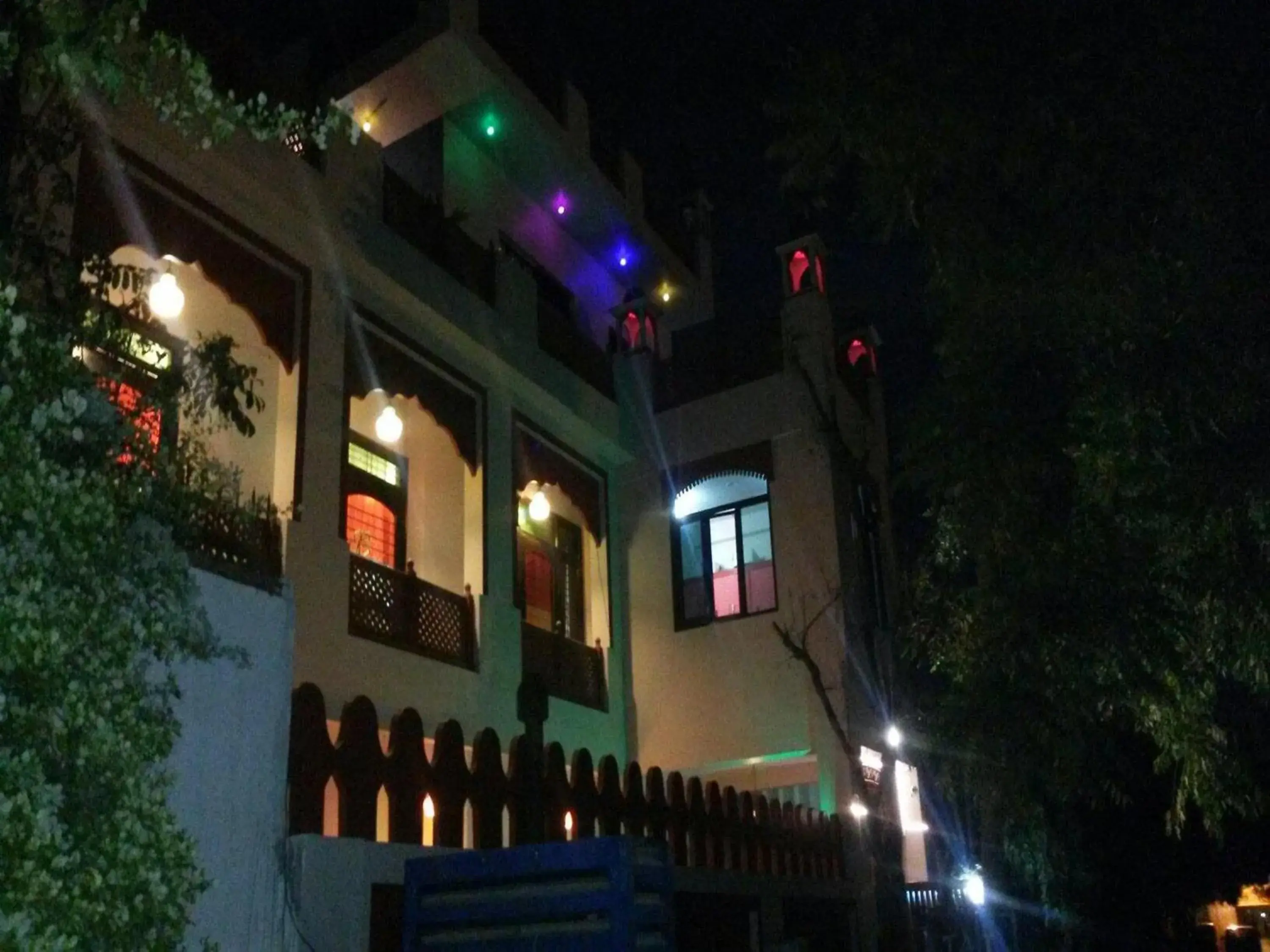 Property building in Taj Haveli Hotel Agra - Walkable Distance From Taj Mahal Property building in Taj Haveli Hotel Agra - Walkable Distance From Taj Mahal