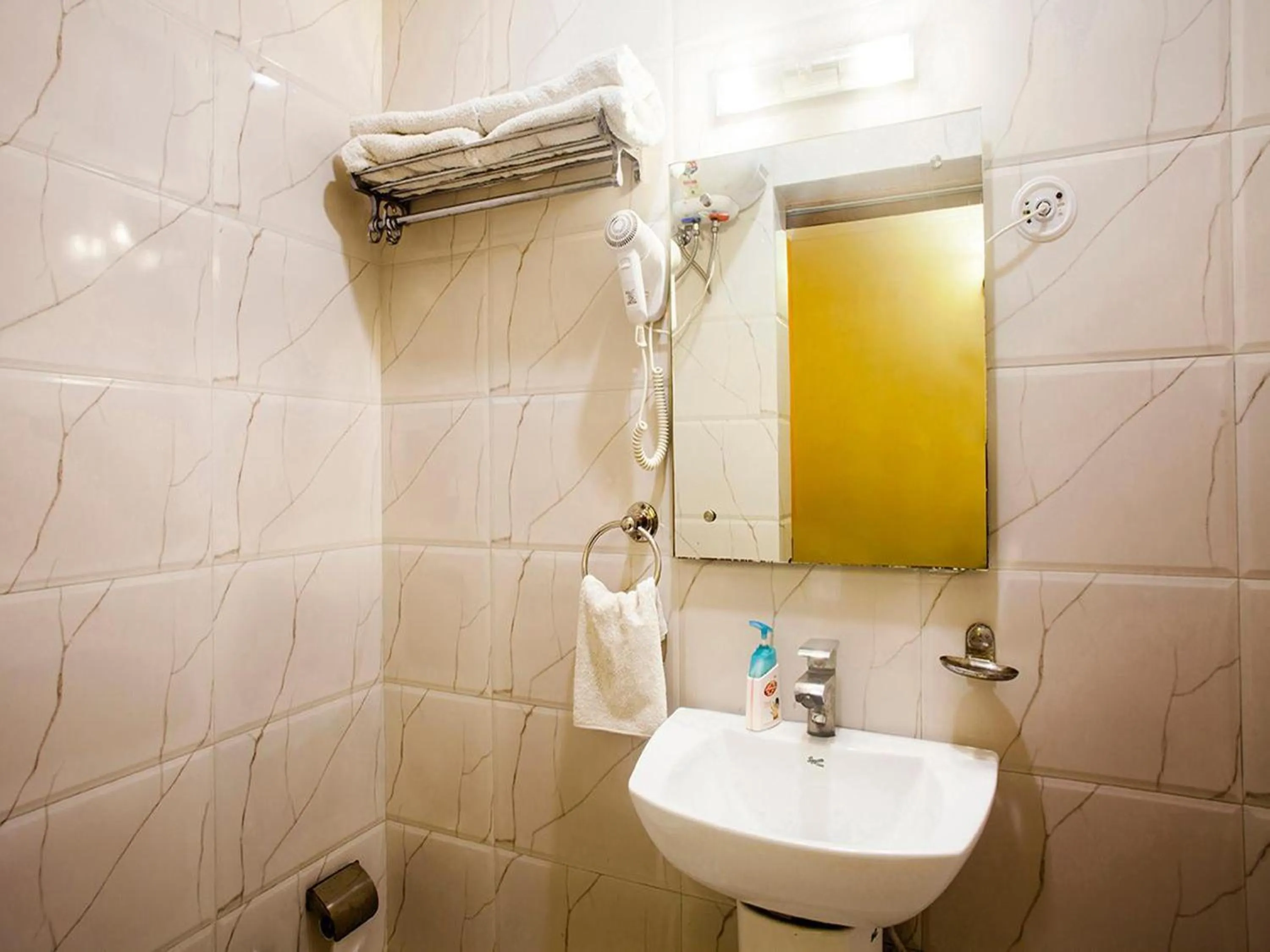 Bathroom in Taj Haveli Hotel Agra - Walkable Distance From Taj Mahal