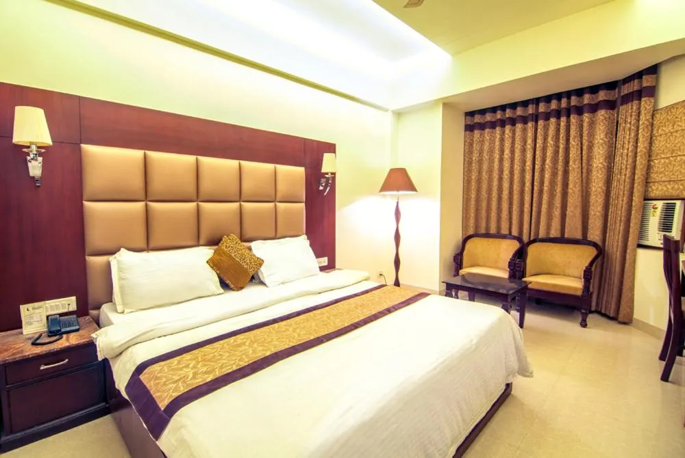 Deluxe Double Room in Hotel Abhinandan