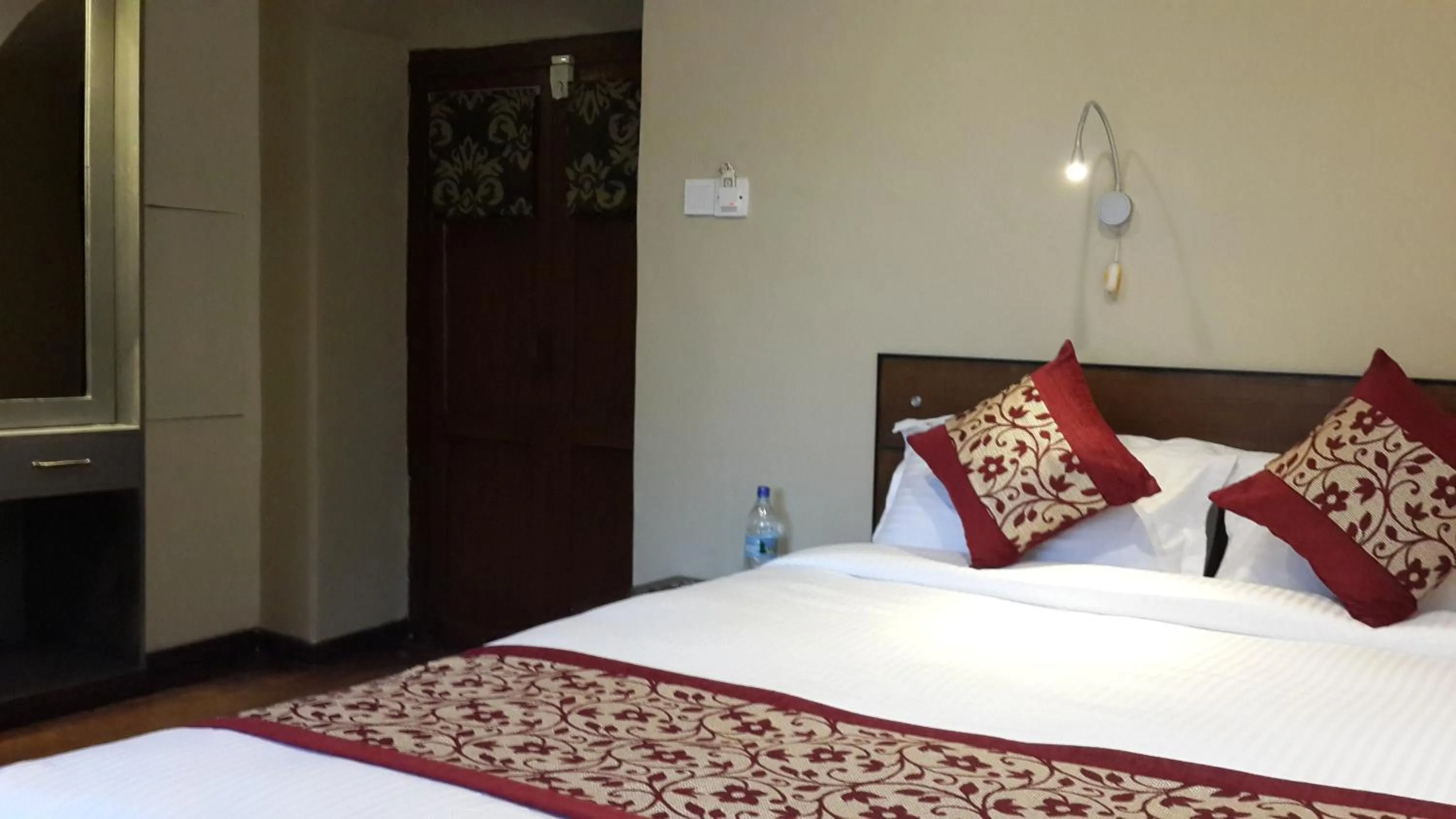 Decorative detail, Bed in Hotel Heranya