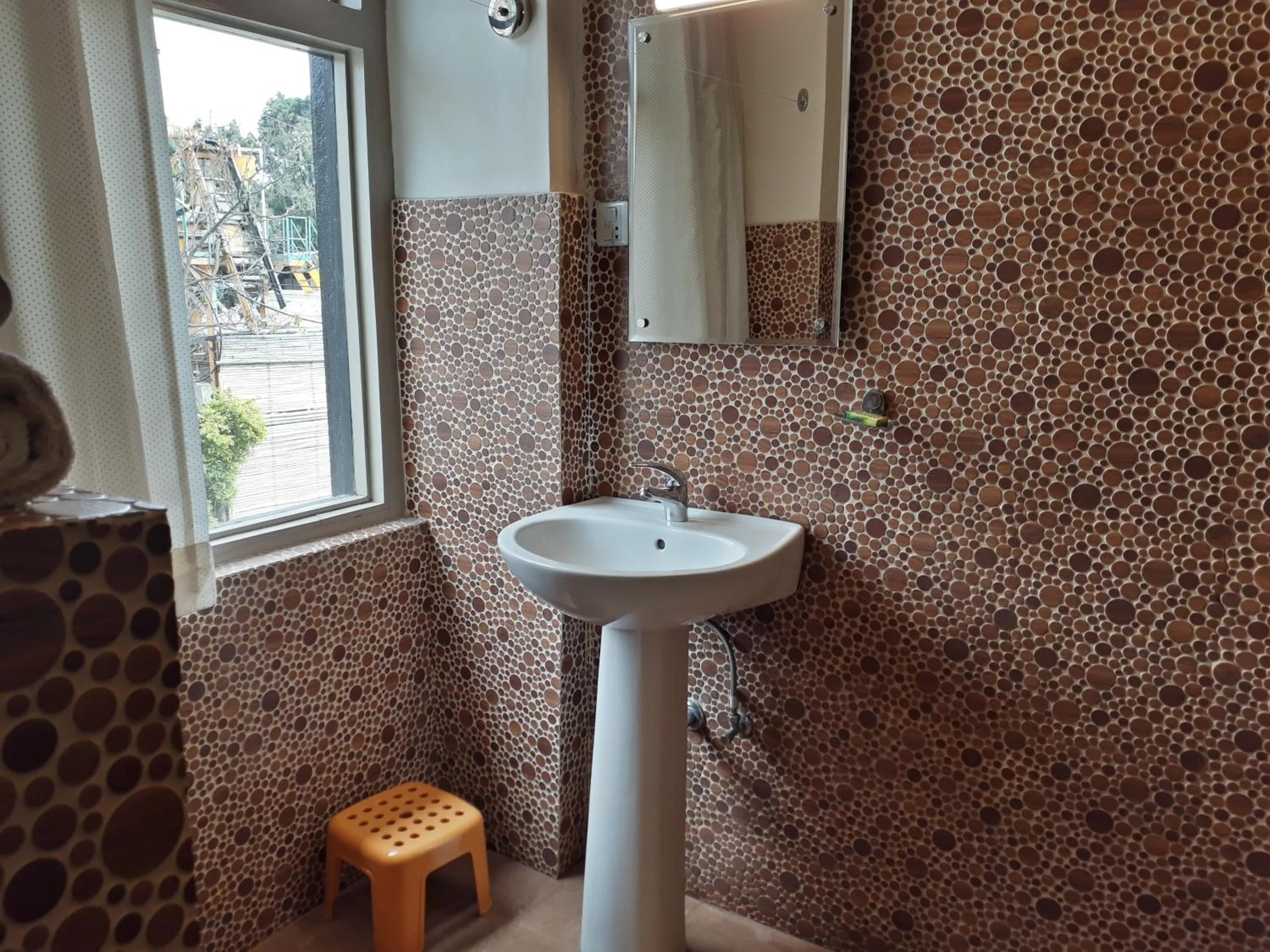 Shower in Hotel Heranya