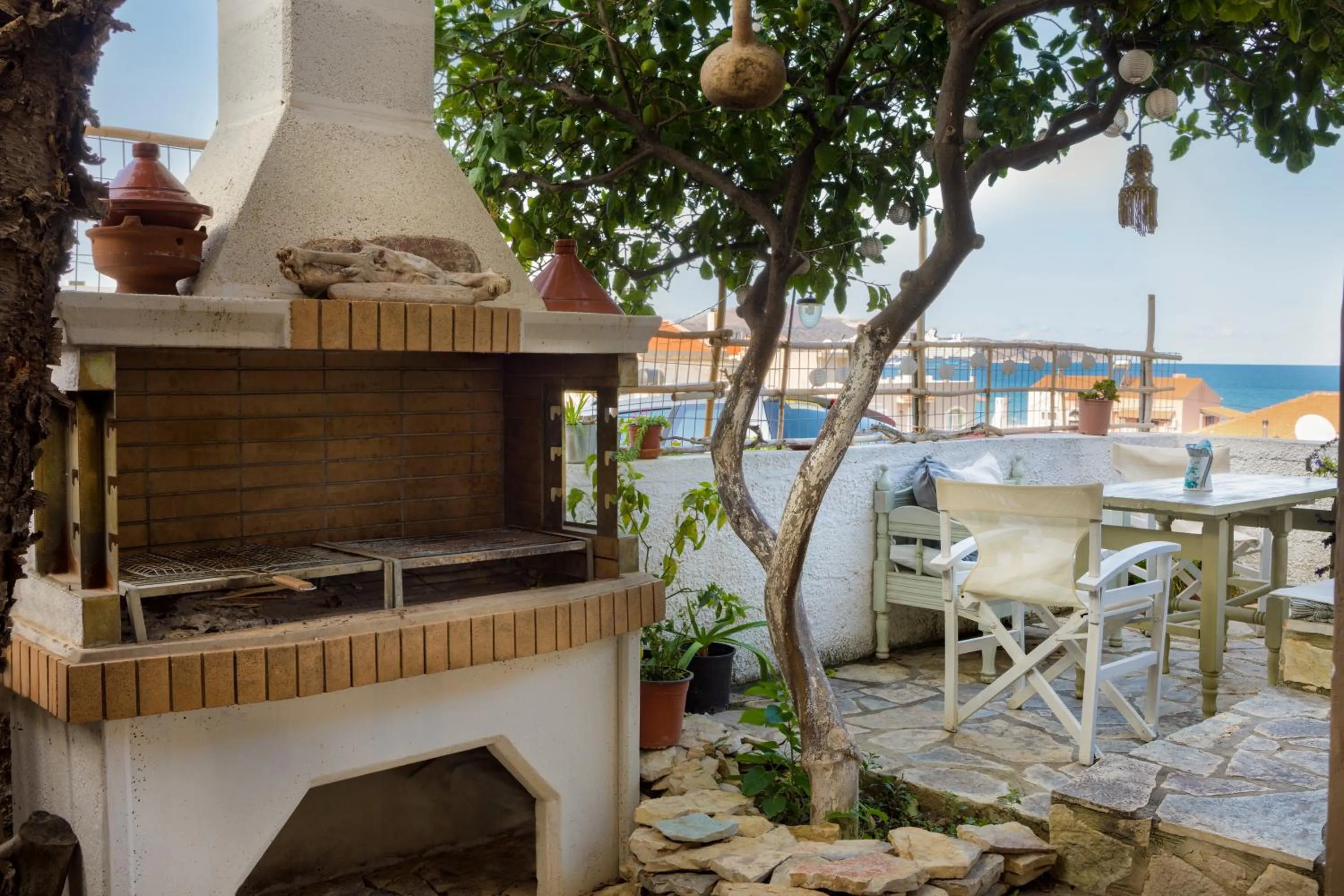 Avra Apartments