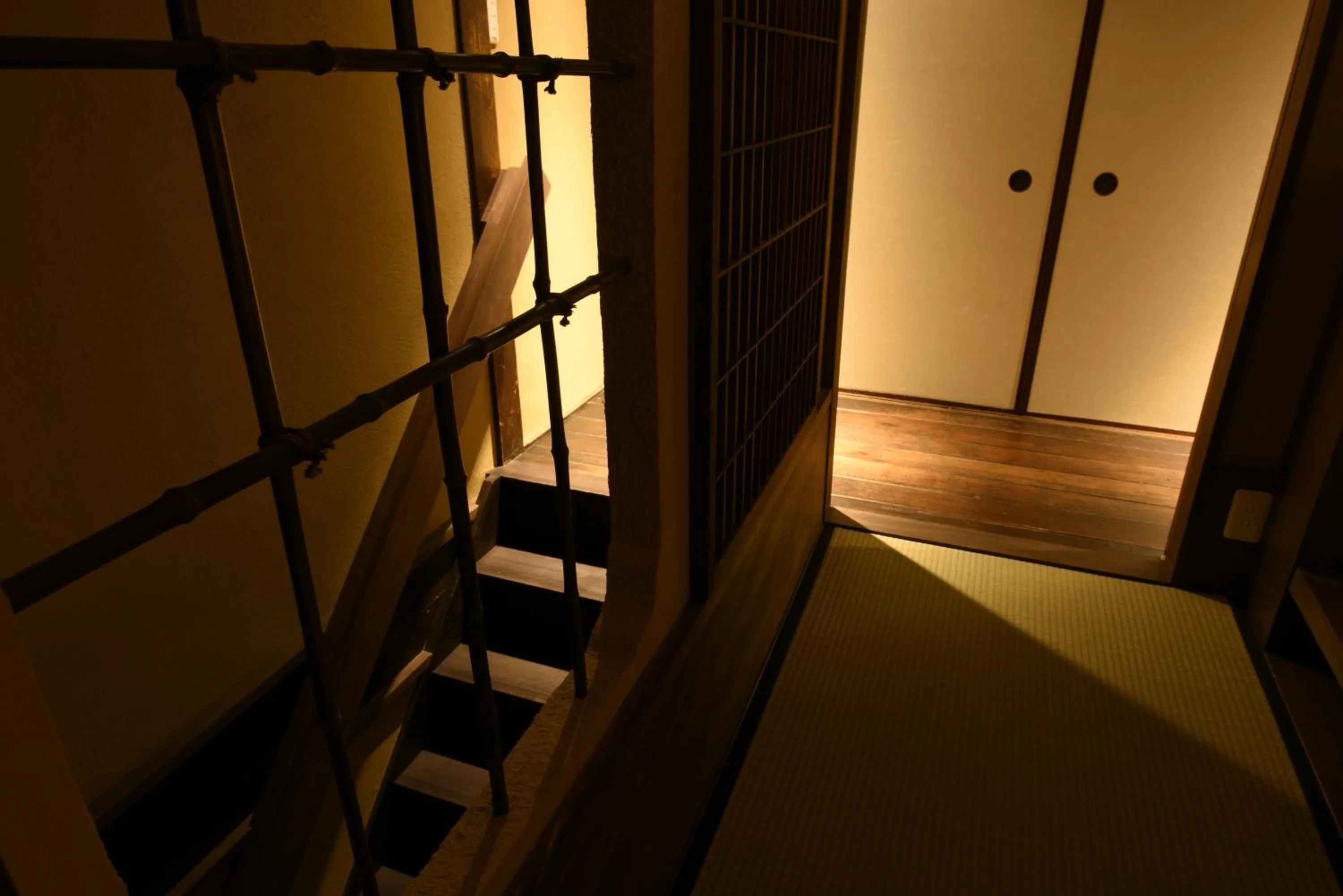 Decorative detail in Kuraya Kiyomizu Gojo