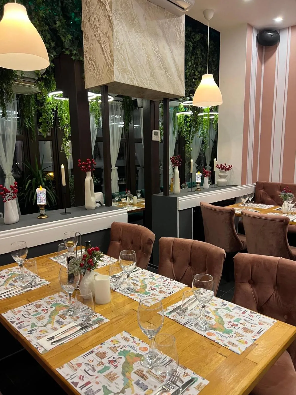 Hotel Les Jardins Carol