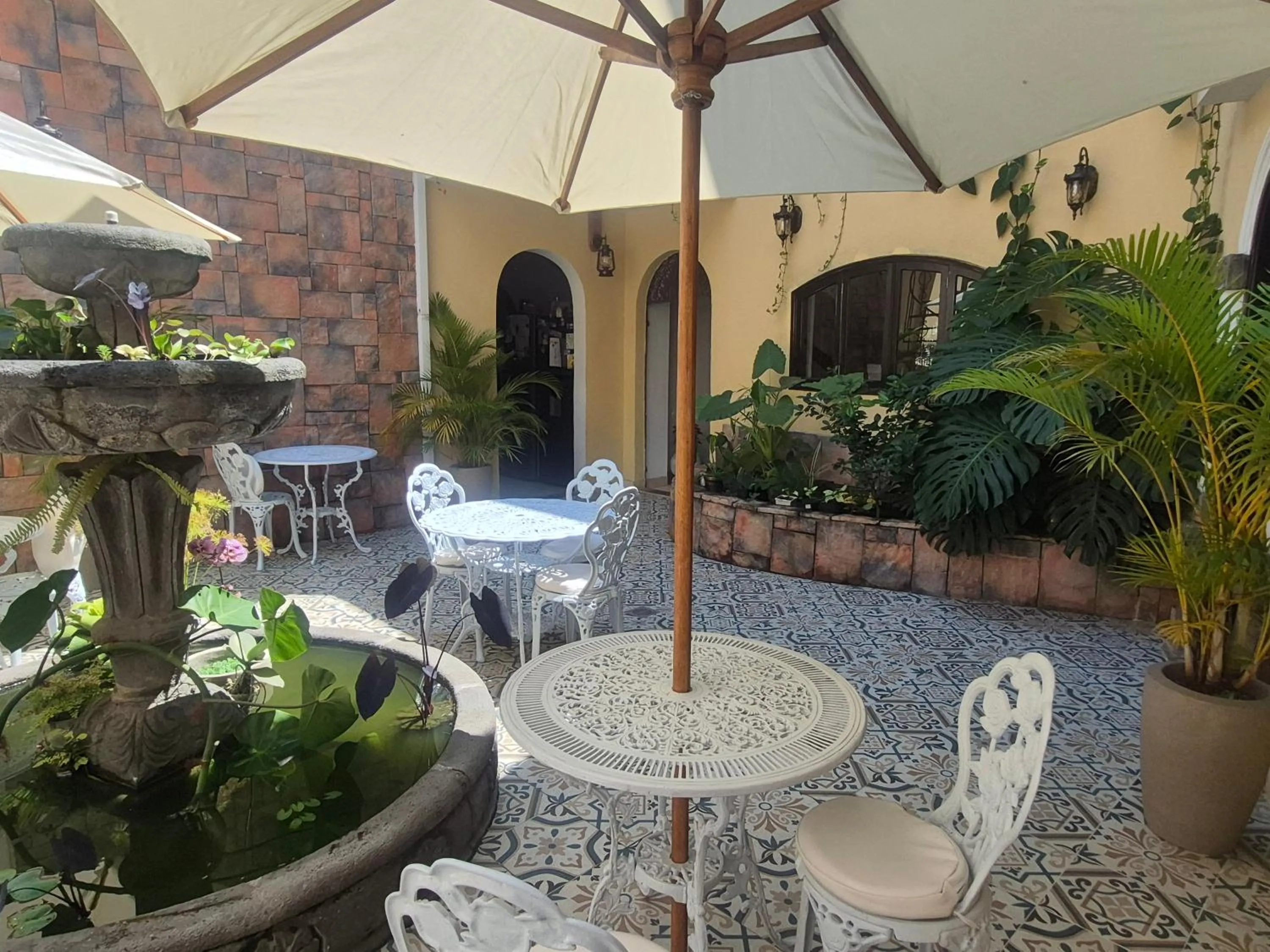 Patio in Casa Sileo - boutique Hotel