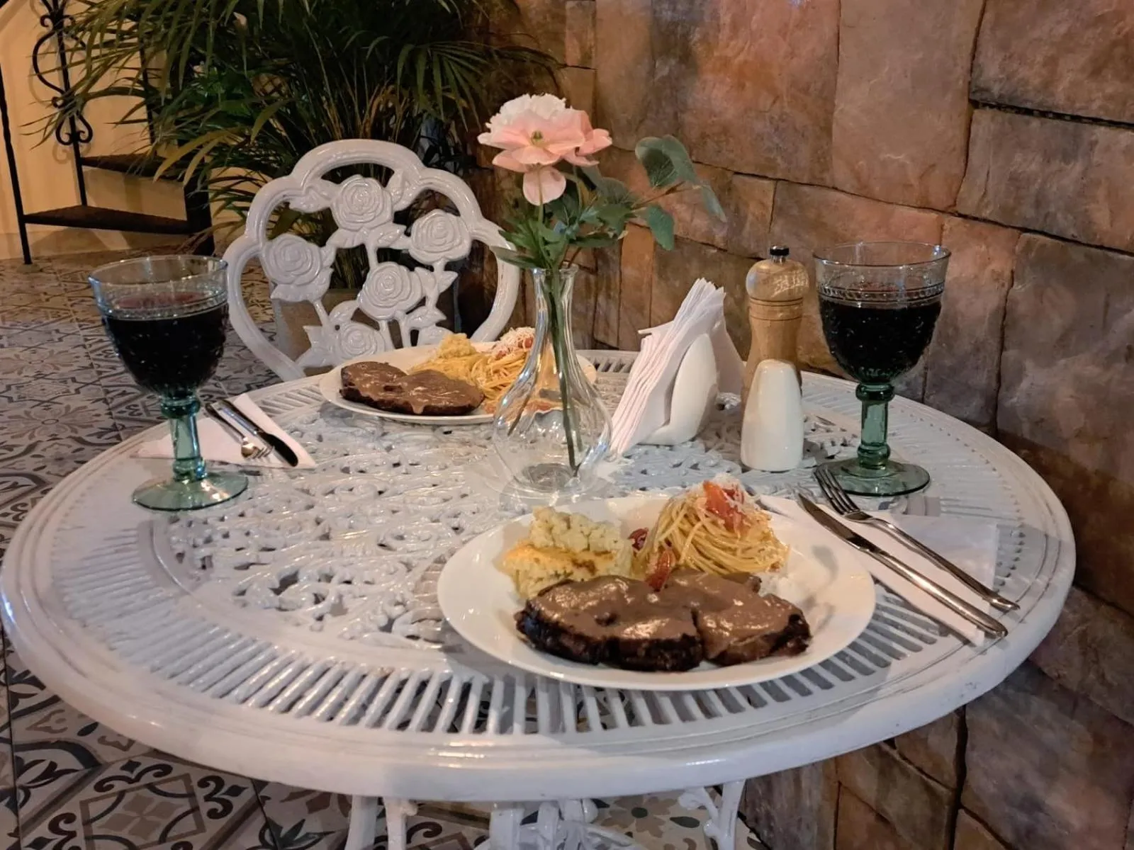 Restaurant/places to eat in Casa Sileo - boutique Hotel