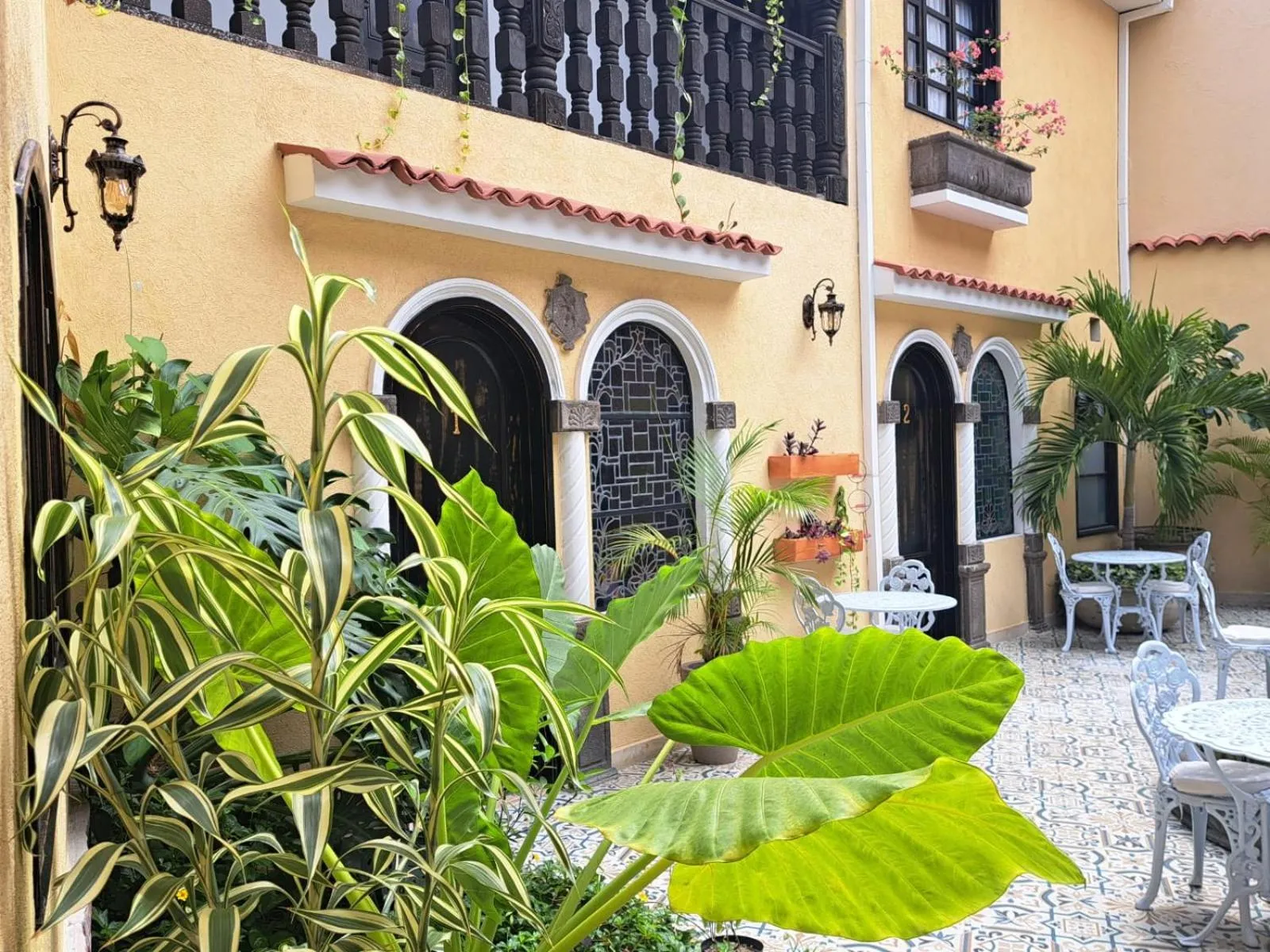 Patio in Casa Sileo - boutique Hotel