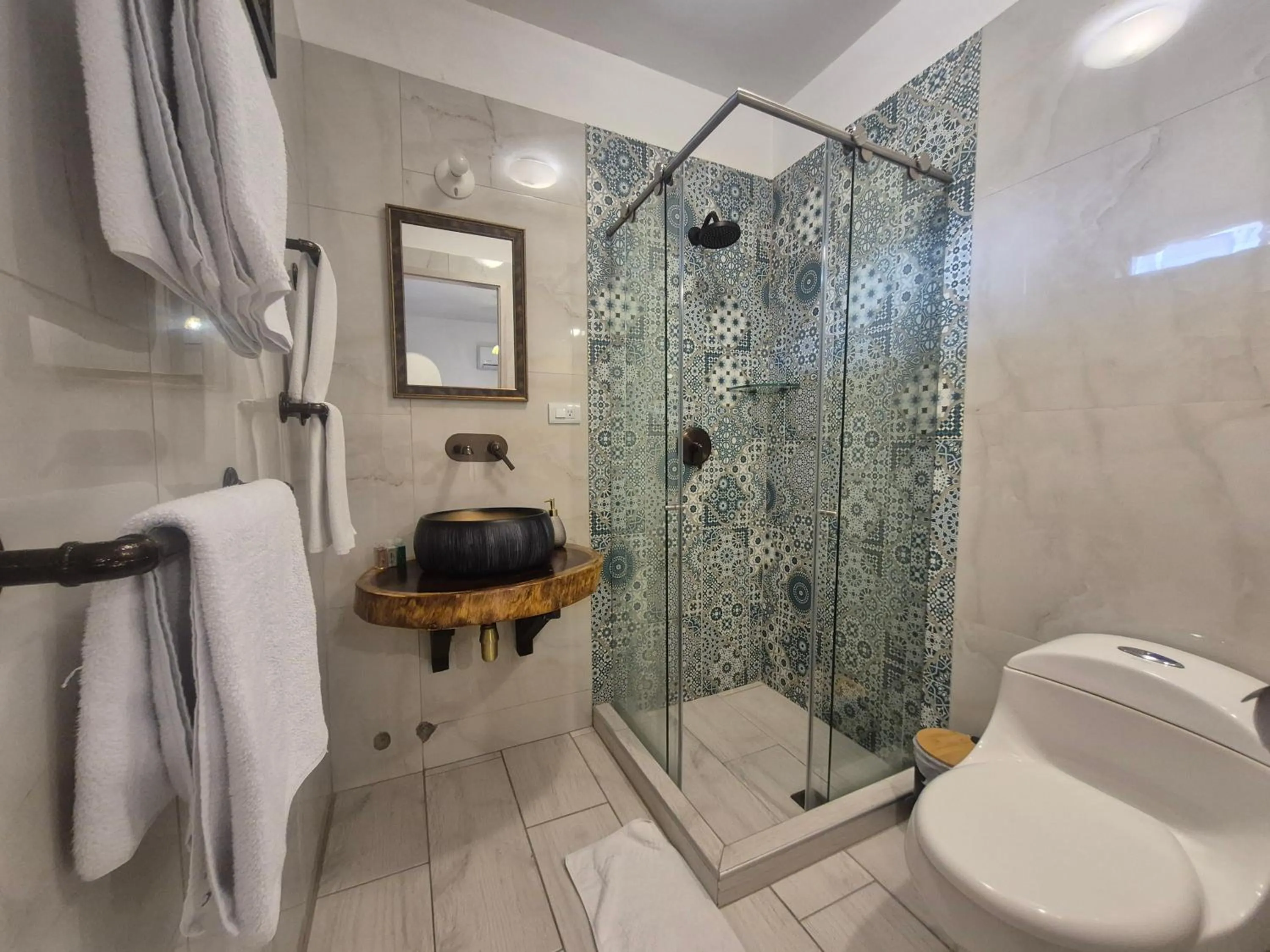 Shower in Casa Sileo - boutique Hotel