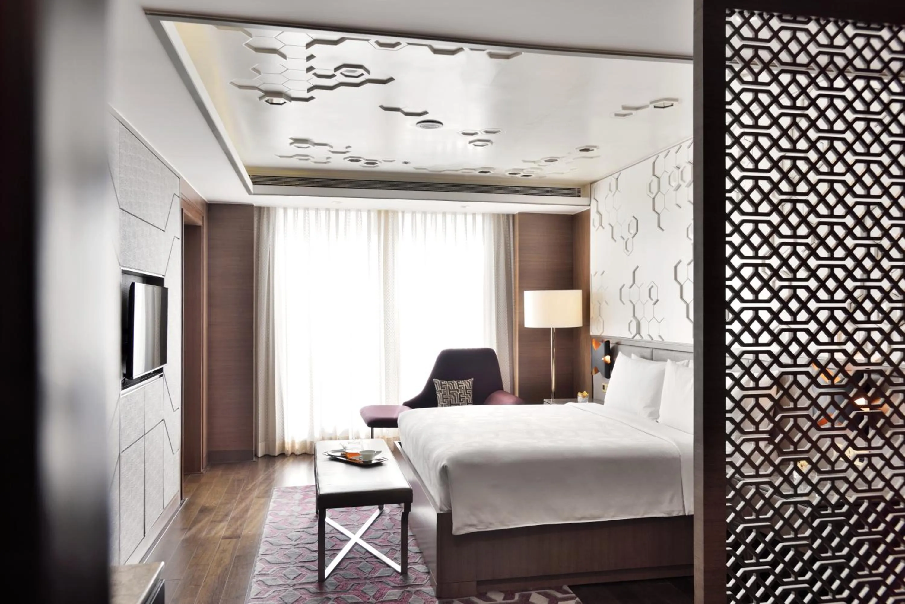 Bedroom in JW Marriott Mumbai Sahar Airport