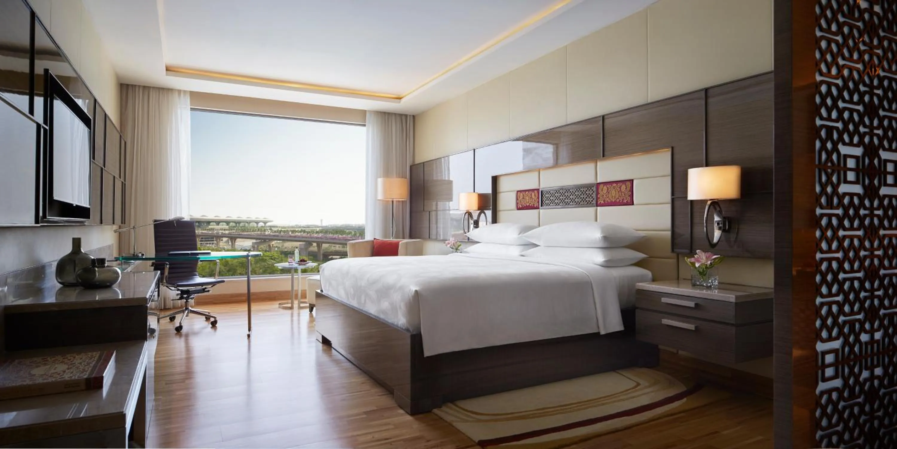 View (from property/room), Bed in JW Marriott Mumbai Sahar Airport
