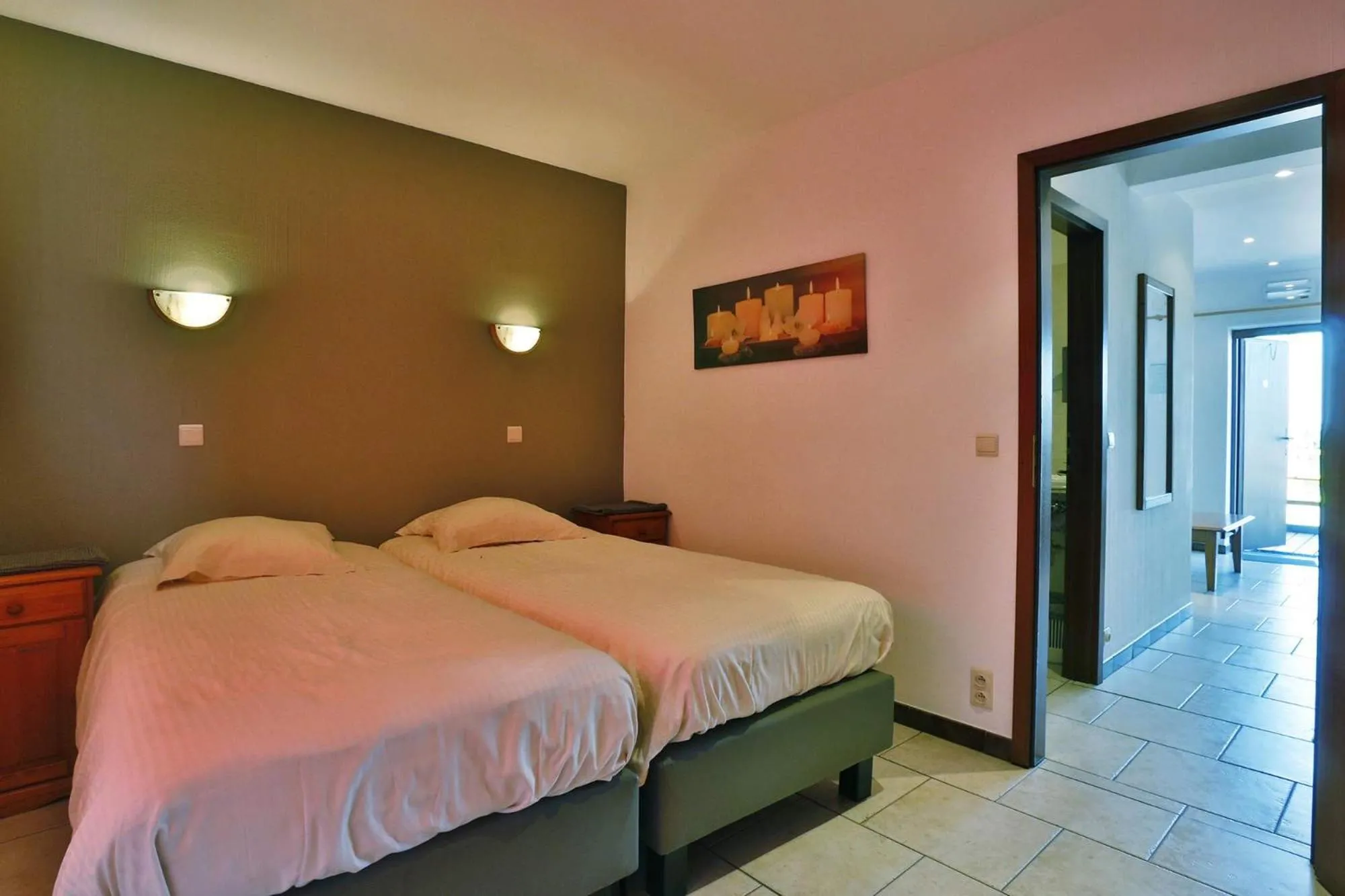 Studio with Terrace - single occupancy in Hotel-Restaurant La Crémaillère