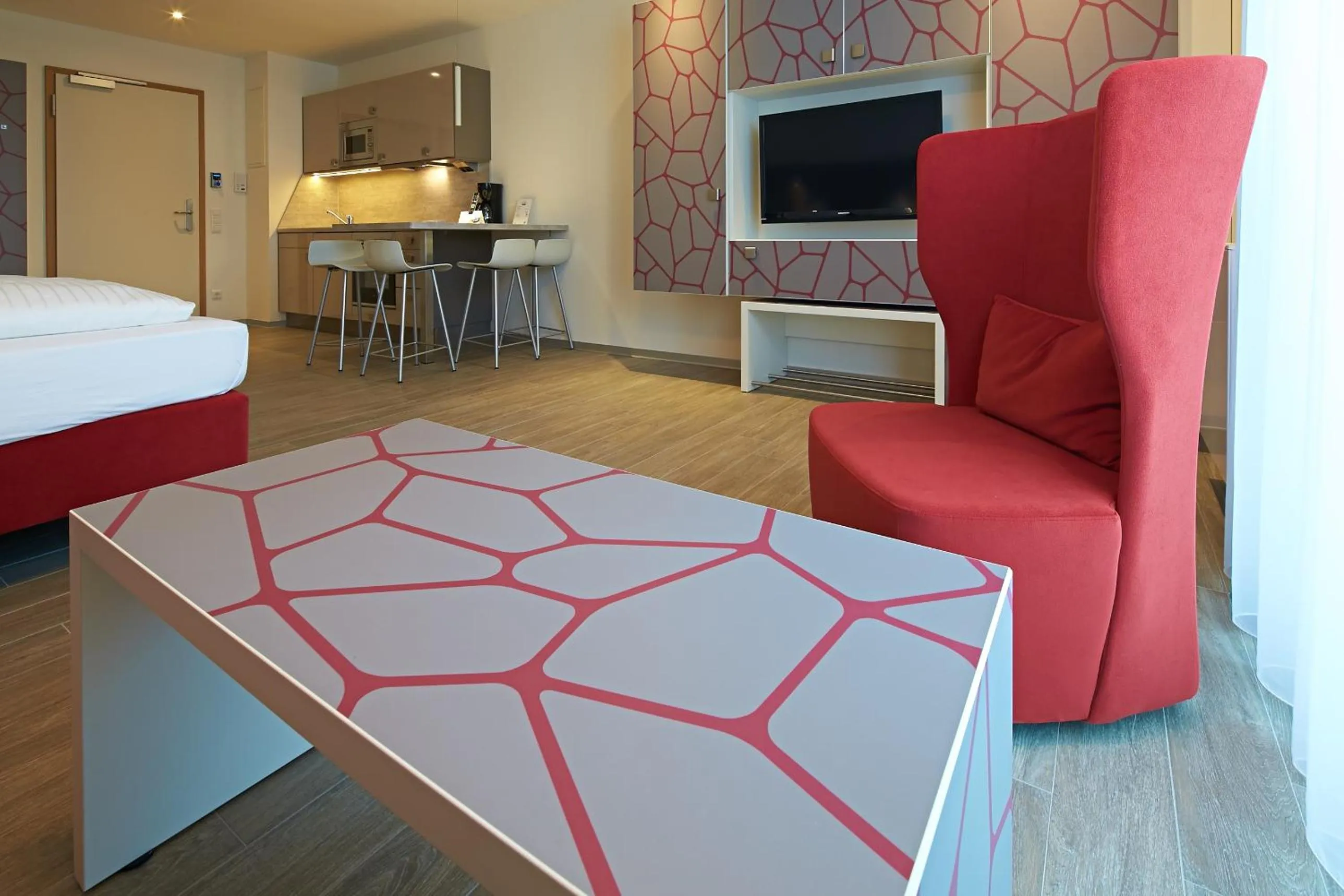 TV and multimedia, Bed in east Apart