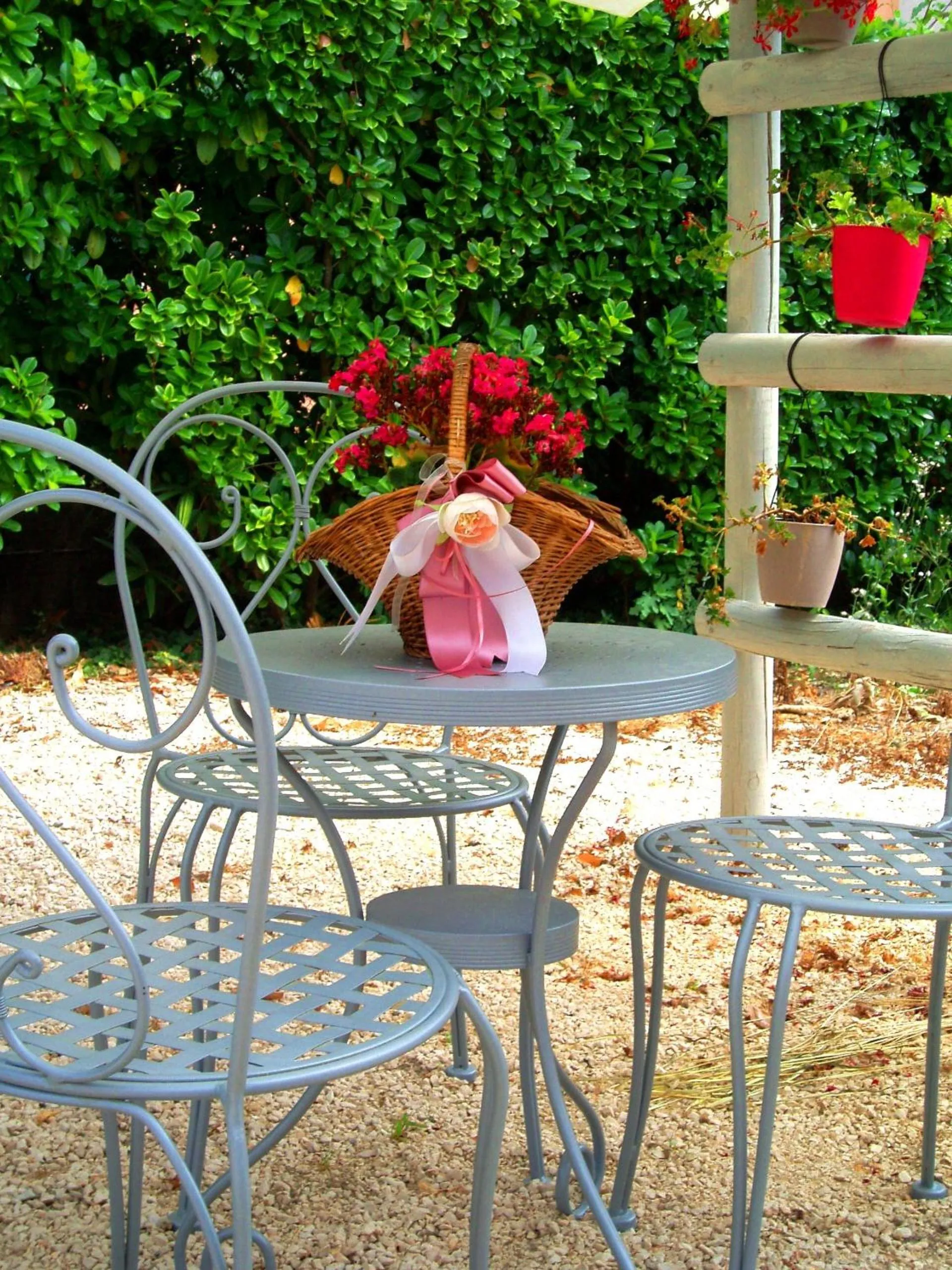 Garden view in B&B La Porta Rossa