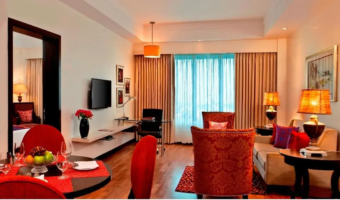 Seating area in Fortune Park JPS Grand Rajkot - Member ITC Hotels' Group Seating area in Fortune Park JPS Grand Rajkot - Member ITC Hotels' Group