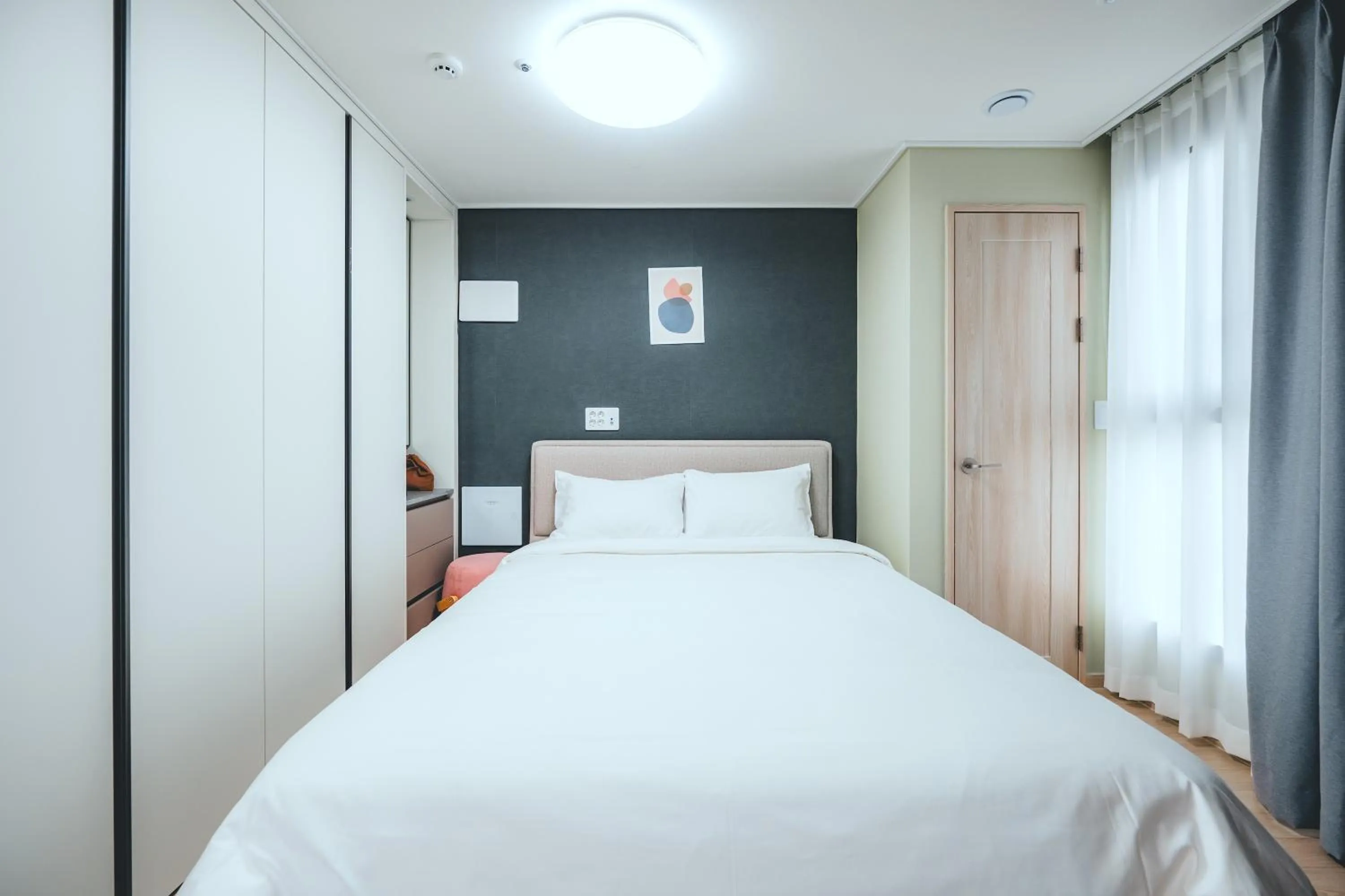 Bed in H Avenue Sasang Station Residence Hotel