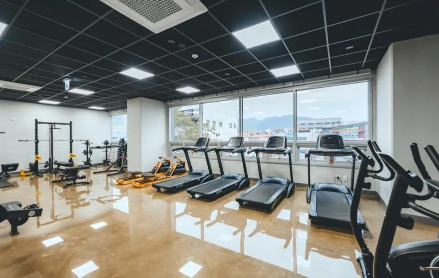 Fitness centre/facilities in H Avenue Sasang Station Residence Hotel