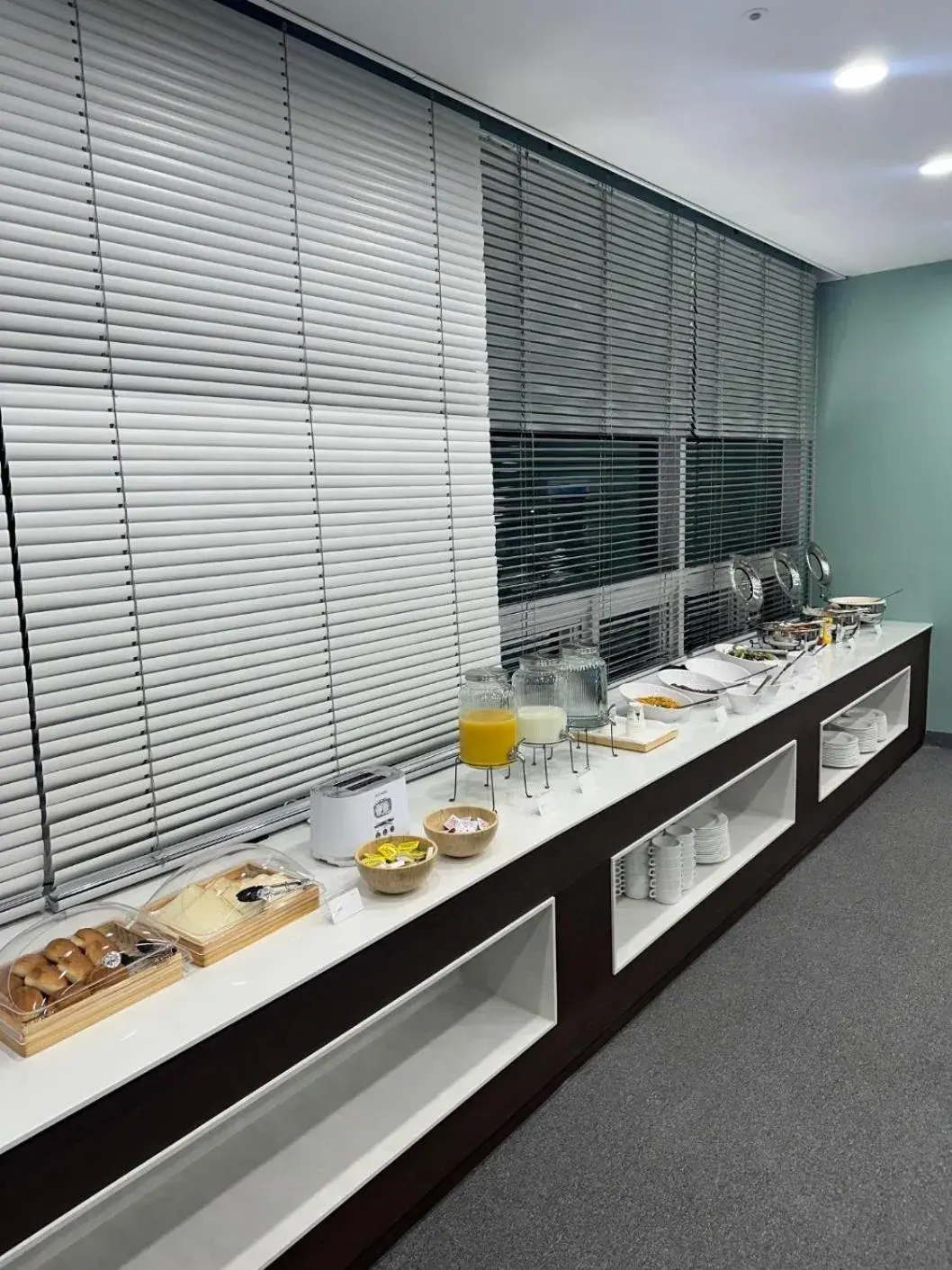 Food in H Avenue Sasang Station Residence Hotel Food in H Avenue Sasang Station Residence Hotel