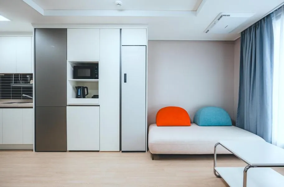 H Avenue Sasang Station Residence Hotel