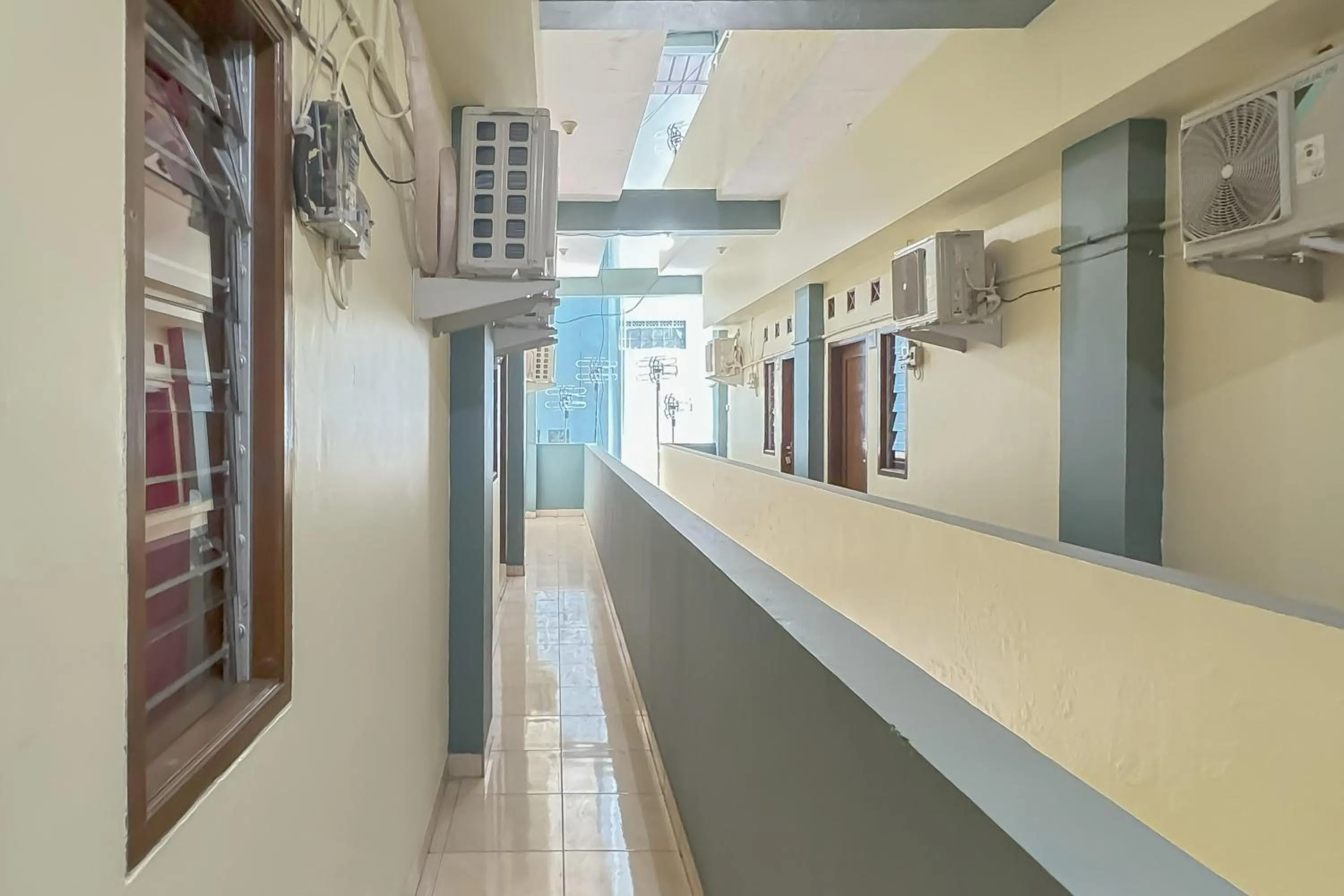 Property building in Urbanview Hotel Maharani Garut