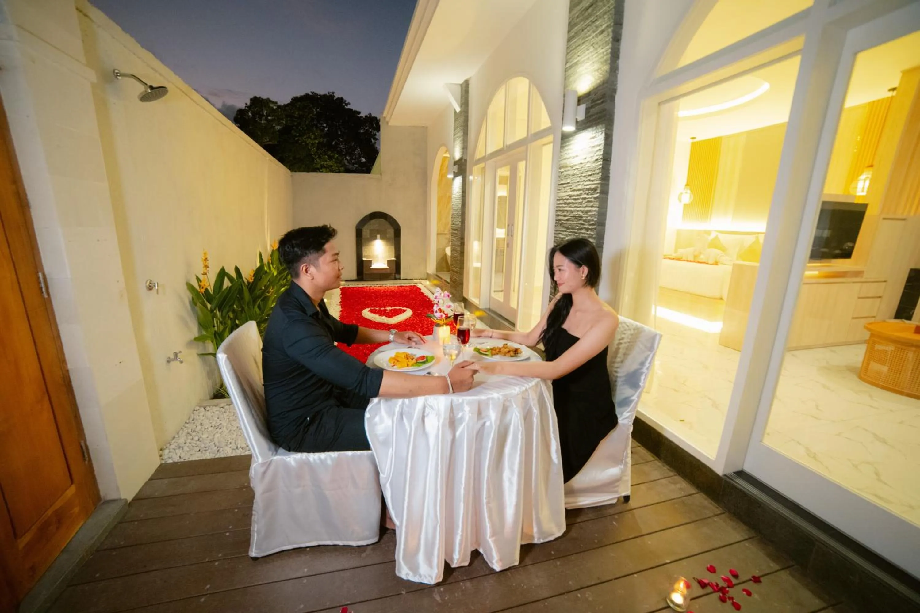 Swimming pool in Dikubu Bali Villa and Suites