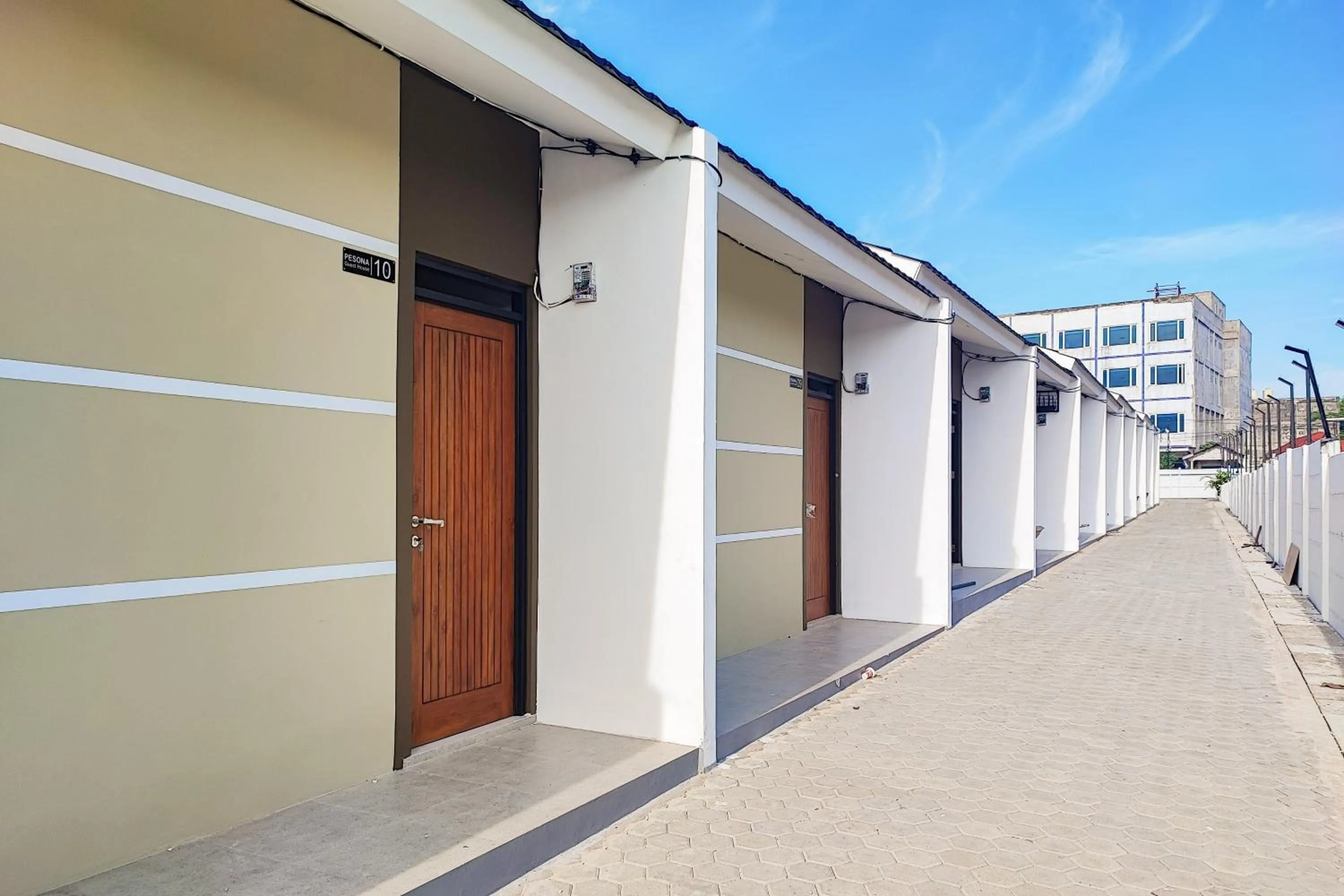 Property building in Urbanview Hotel at Pesona Guest House Jambi