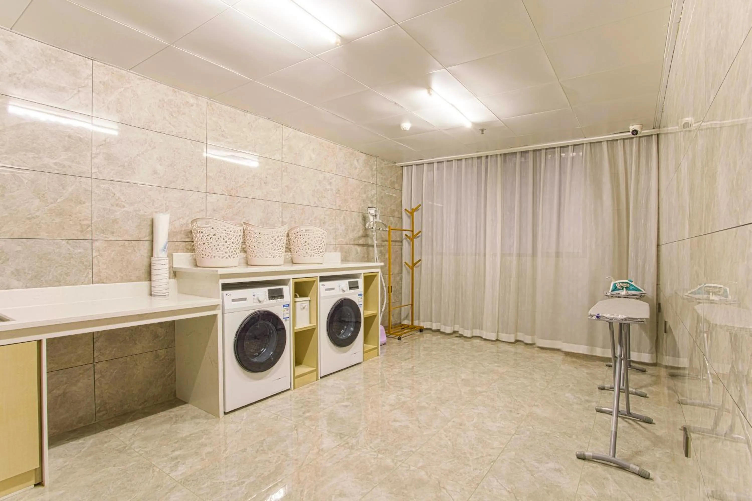 Echarm Hotel Hezhou Avenue