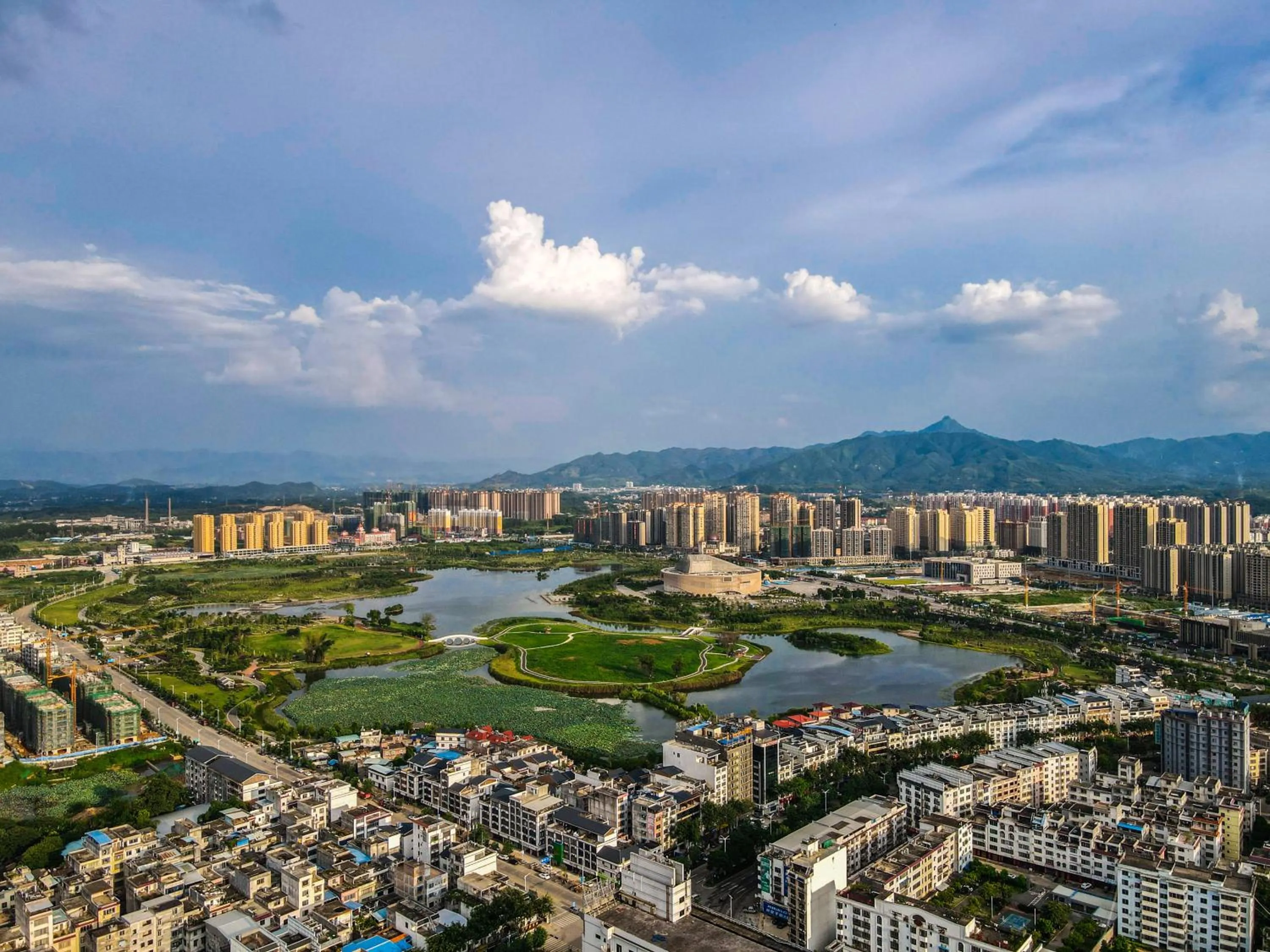 Echarm Hotel Hezhou Avenue