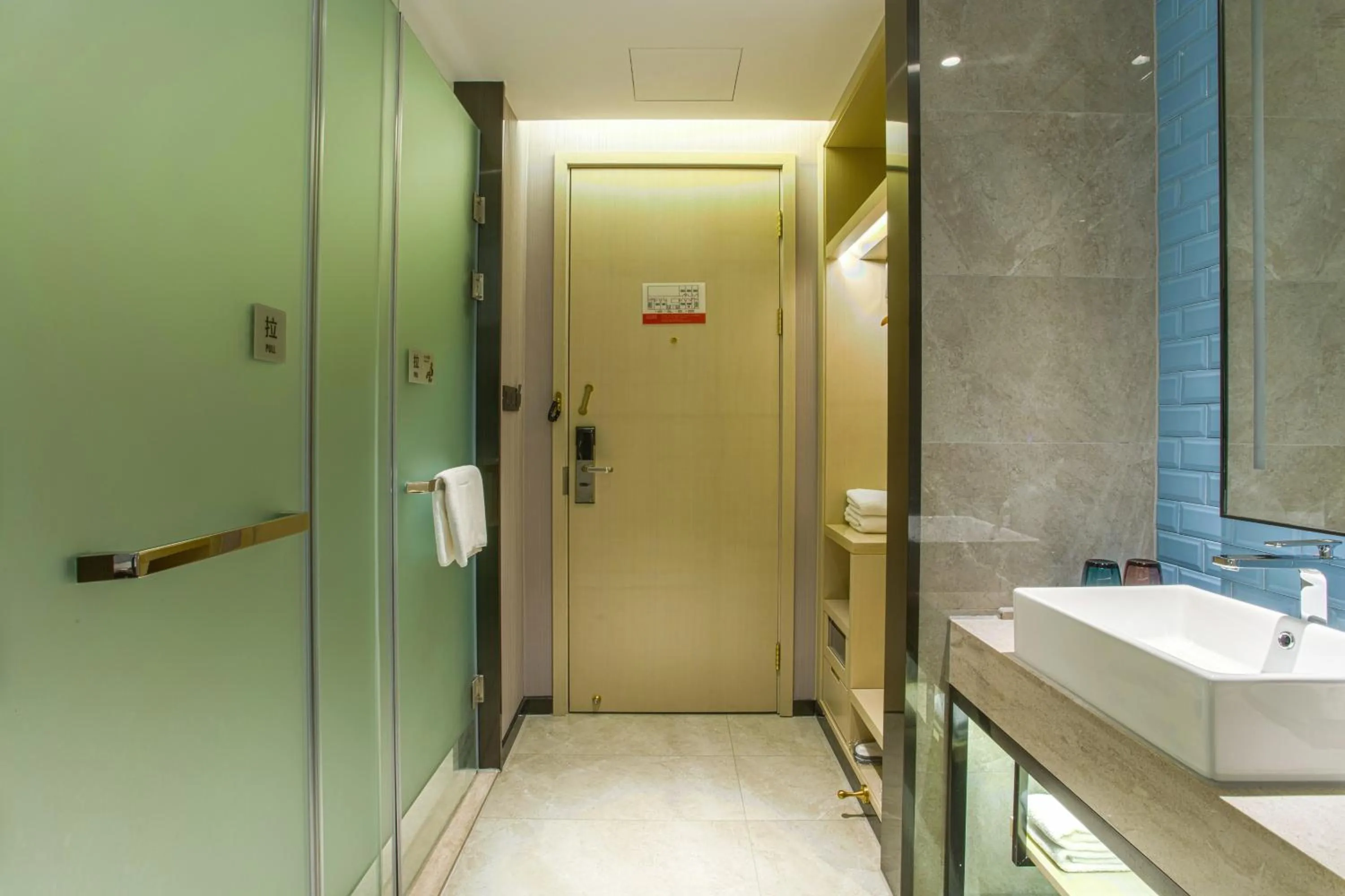 Echarm Hotel Hezhou Avenue