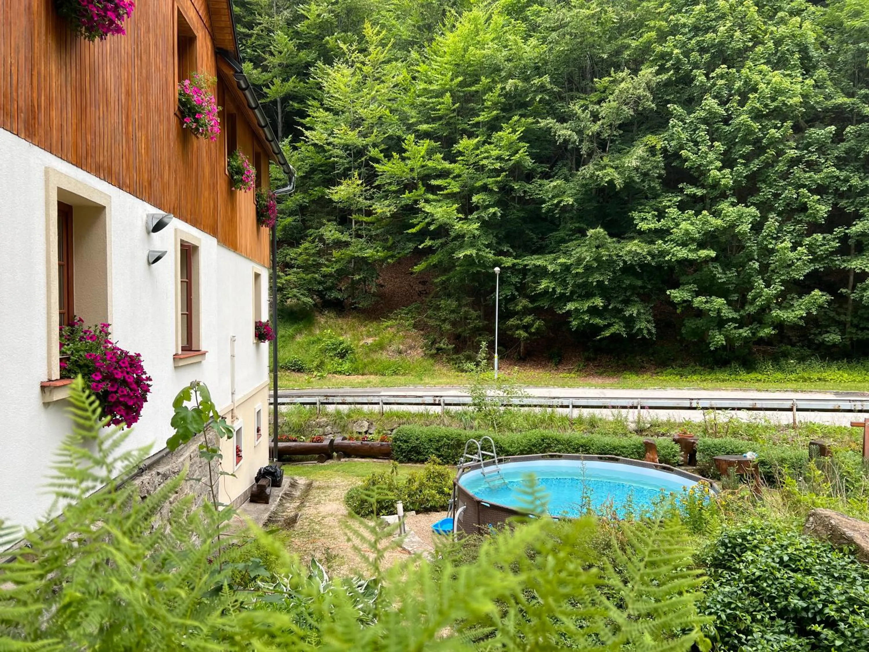 Garden in Hotýlek pod smrkem