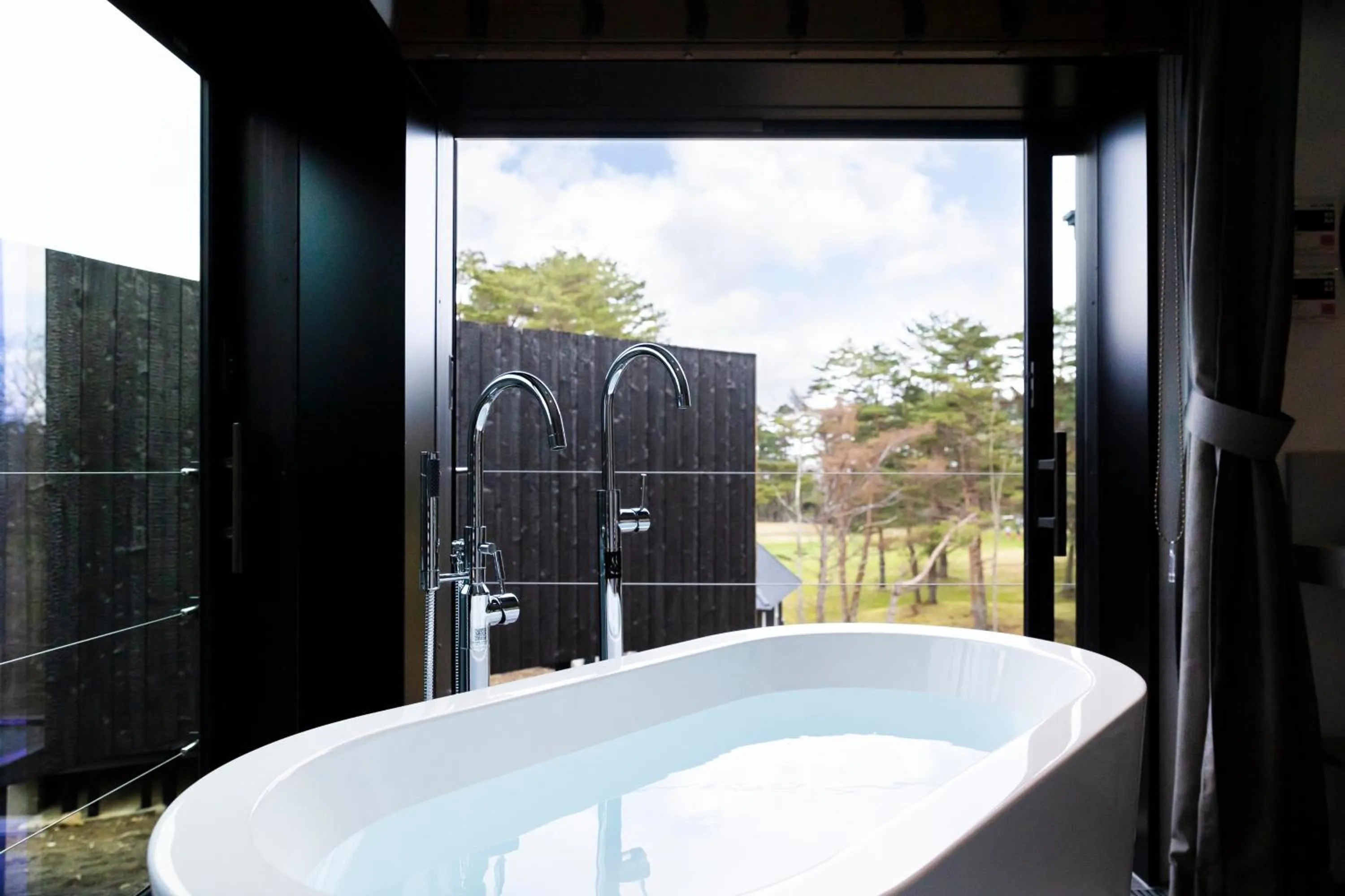 Hot Spring Bath in The SENSE FUJI