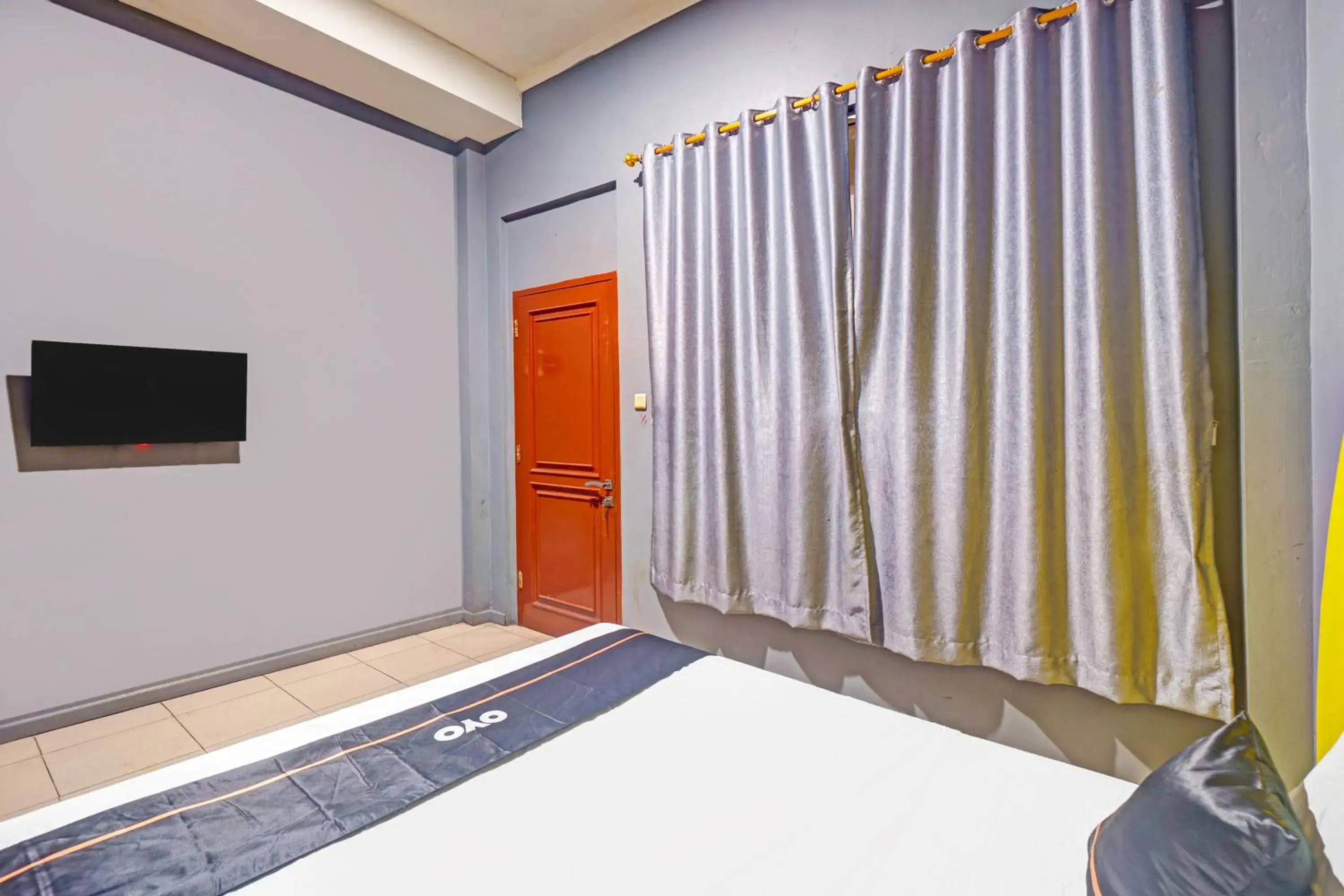 Bedroom, Bed in Collection O Tanah Abang Near Stasiun Tanah Abang Formerly Hotel Bimo Slipi Bedroom, Bed in Collection O Tanah Abang Near Stasiun Tanah Abang Formerly Hotel Bimo Slipi