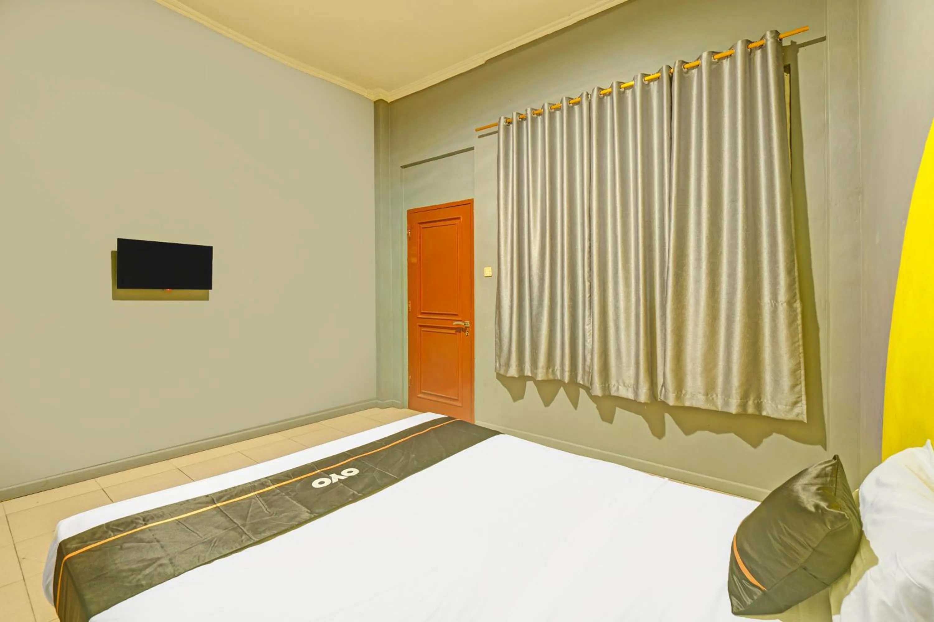 Bedroom, Bed in Collection O Tanah Abang Near Stasiun Tanah Abang Formerly Hotel Bimo Slipi