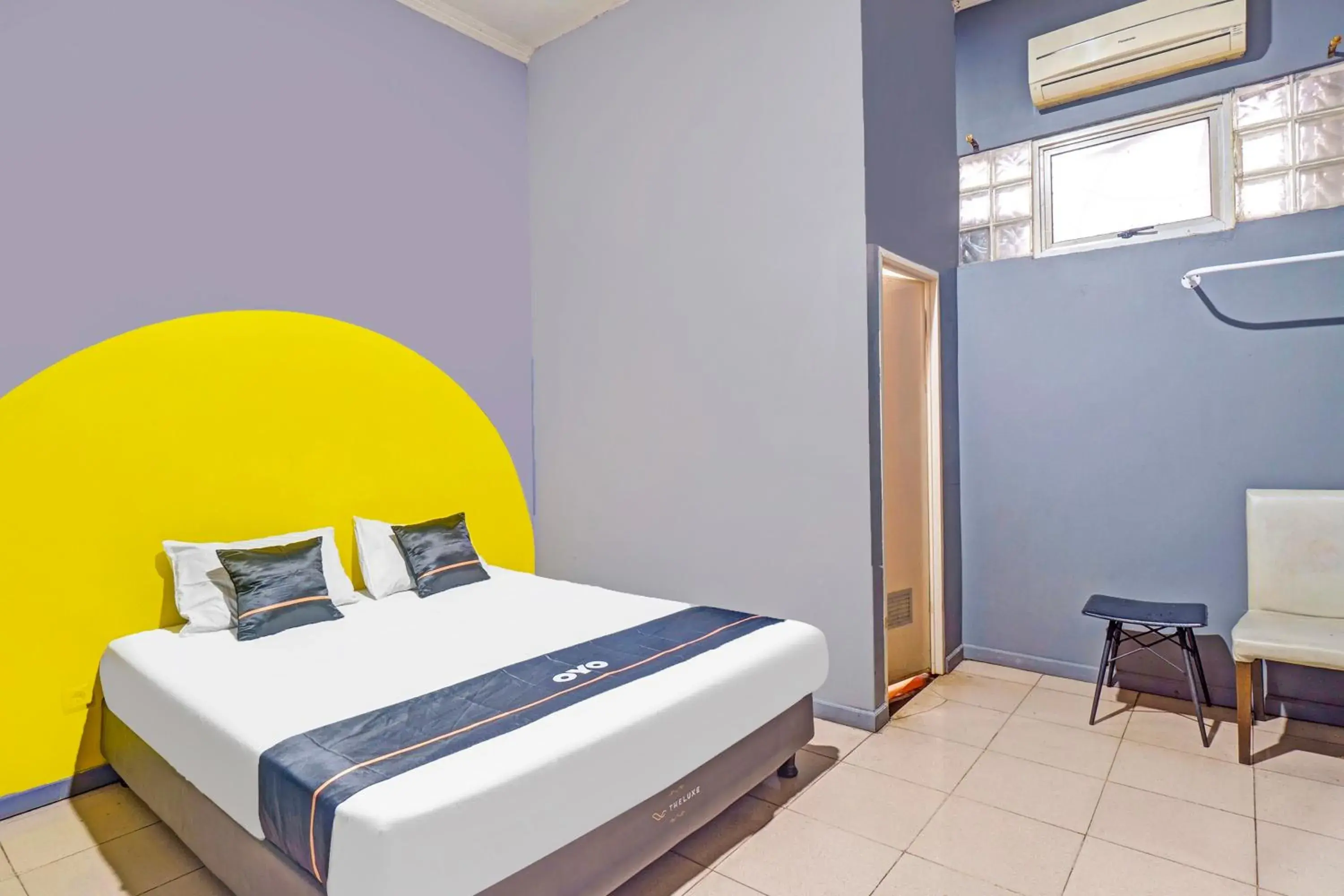 Bedroom, Bed in Collection O Tanah Abang Near Stasiun Tanah Abang Formerly Hotel Bimo Slipi Bedroom, Bed in Collection O Tanah Abang Near Stasiun Tanah Abang Formerly Hotel Bimo Slipi