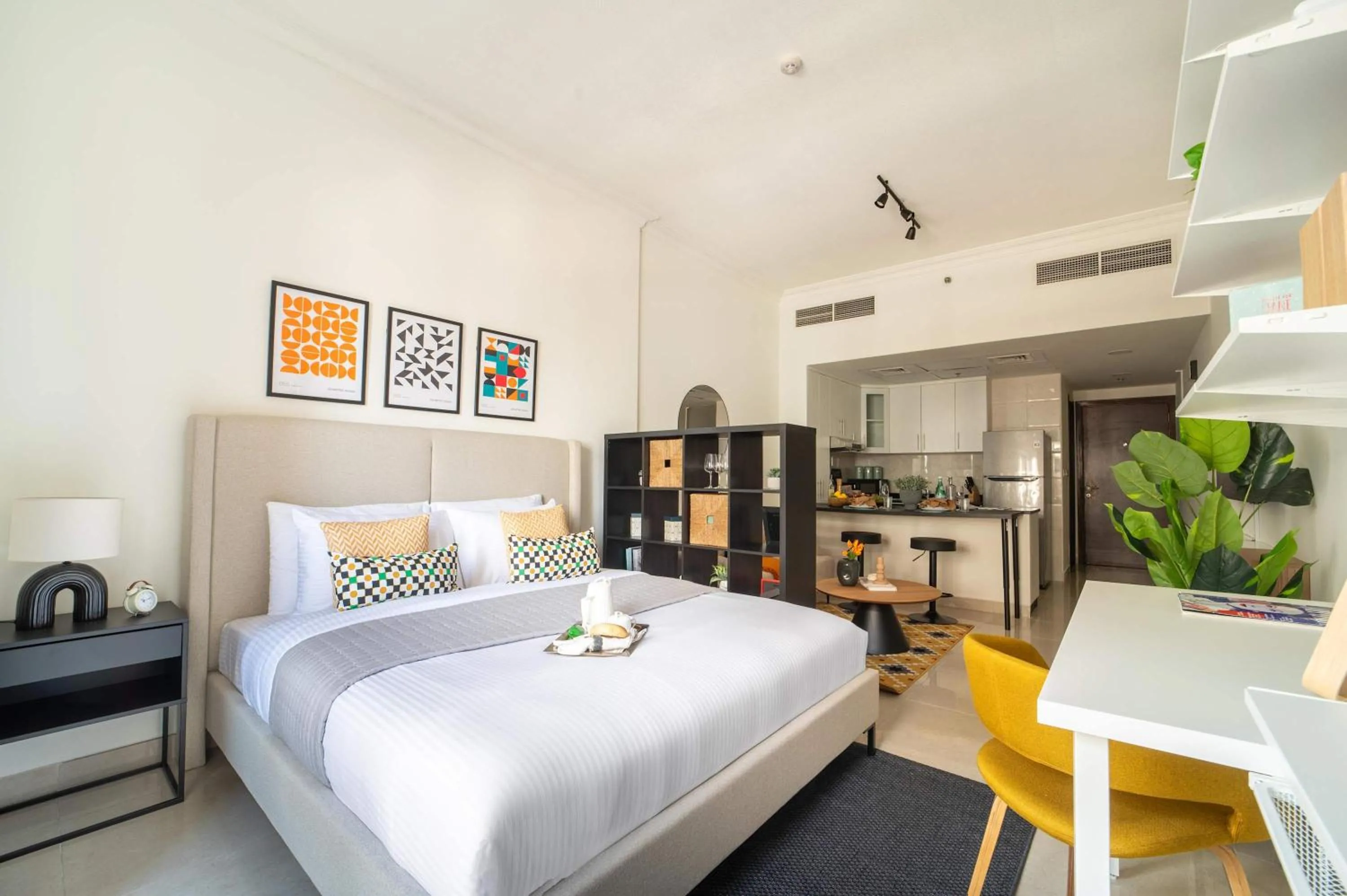 Bed in Frank Porter - G24 Tower