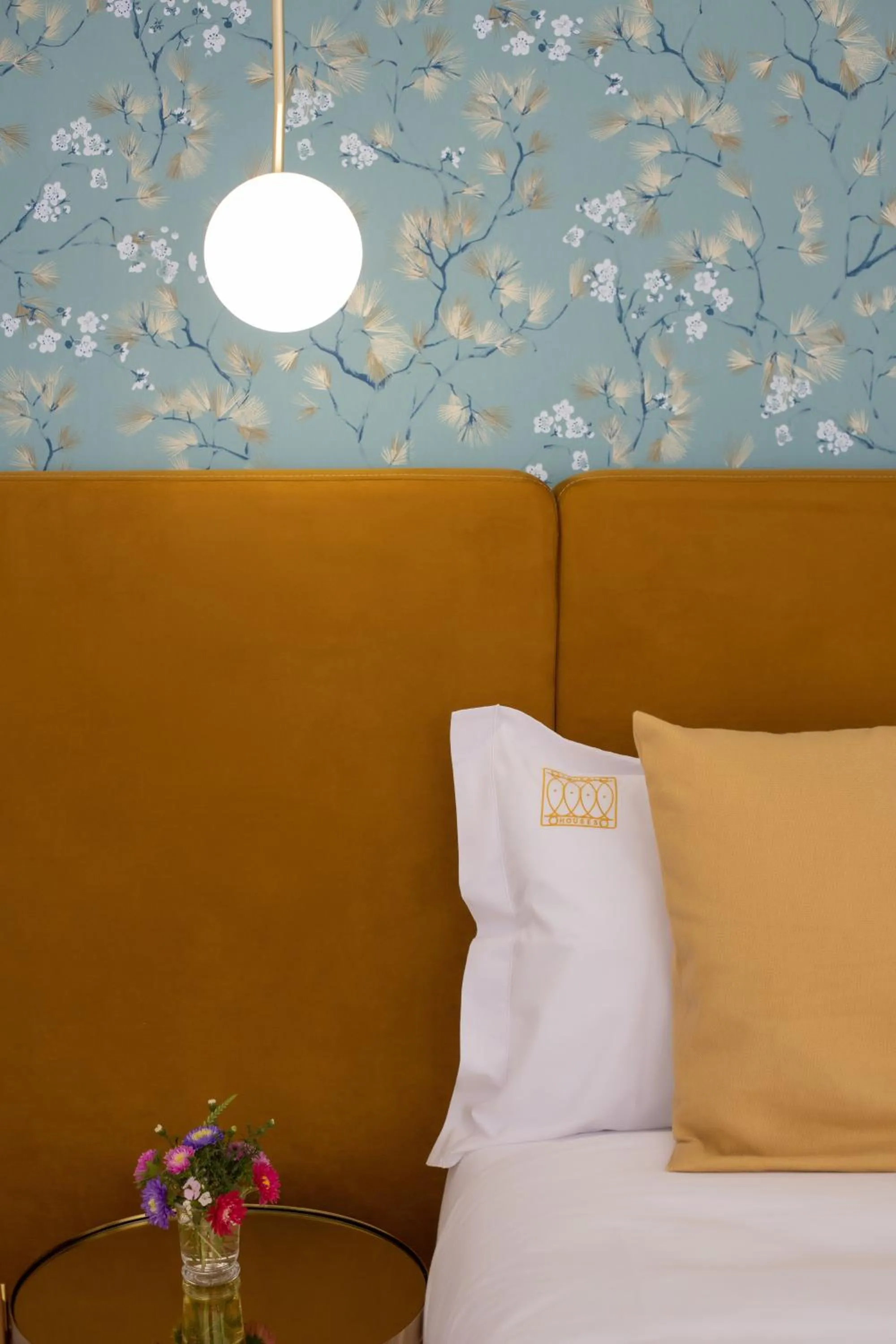 Bed in Trovador Guest House