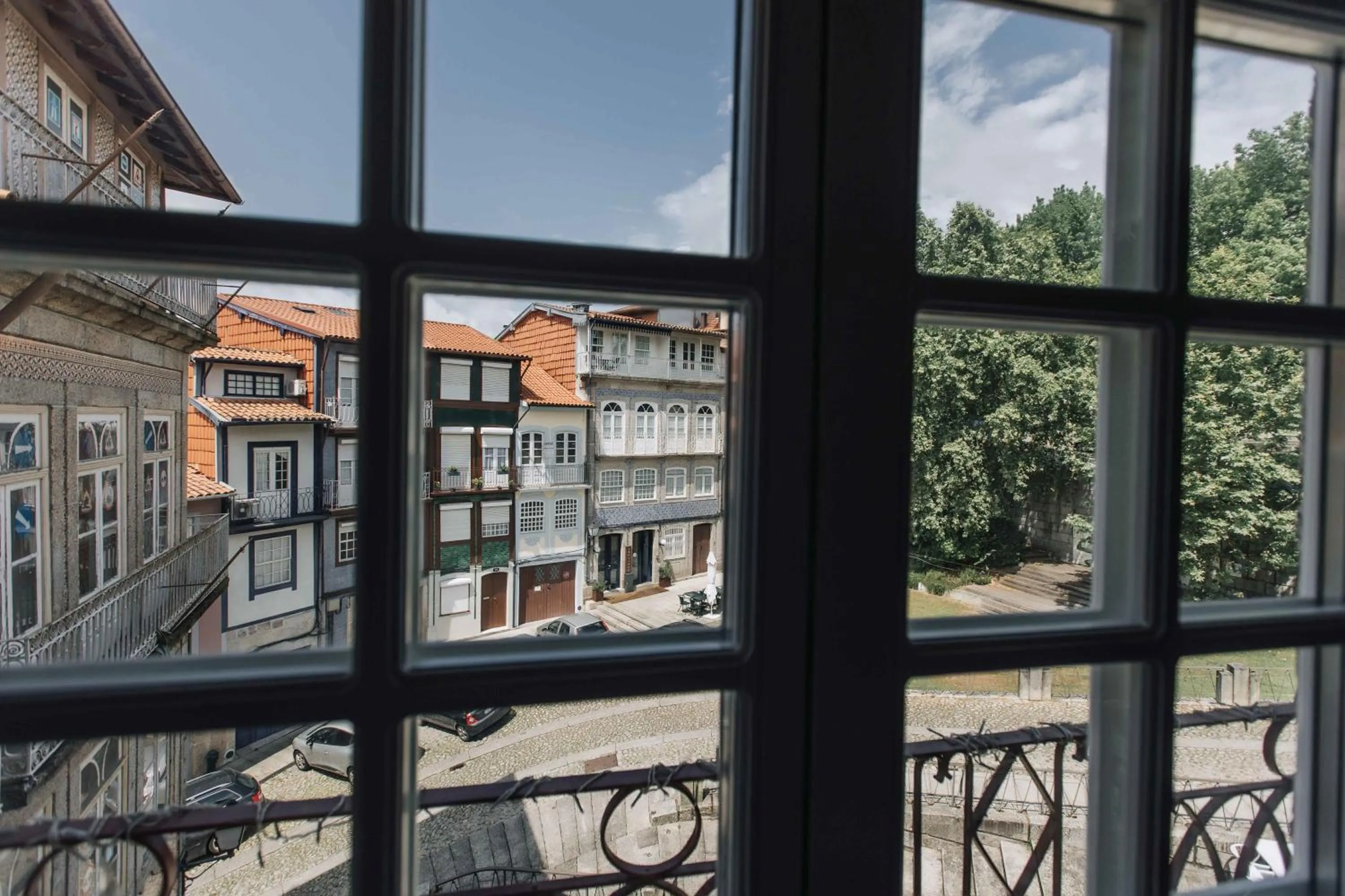 Property building in Trovador Guest House